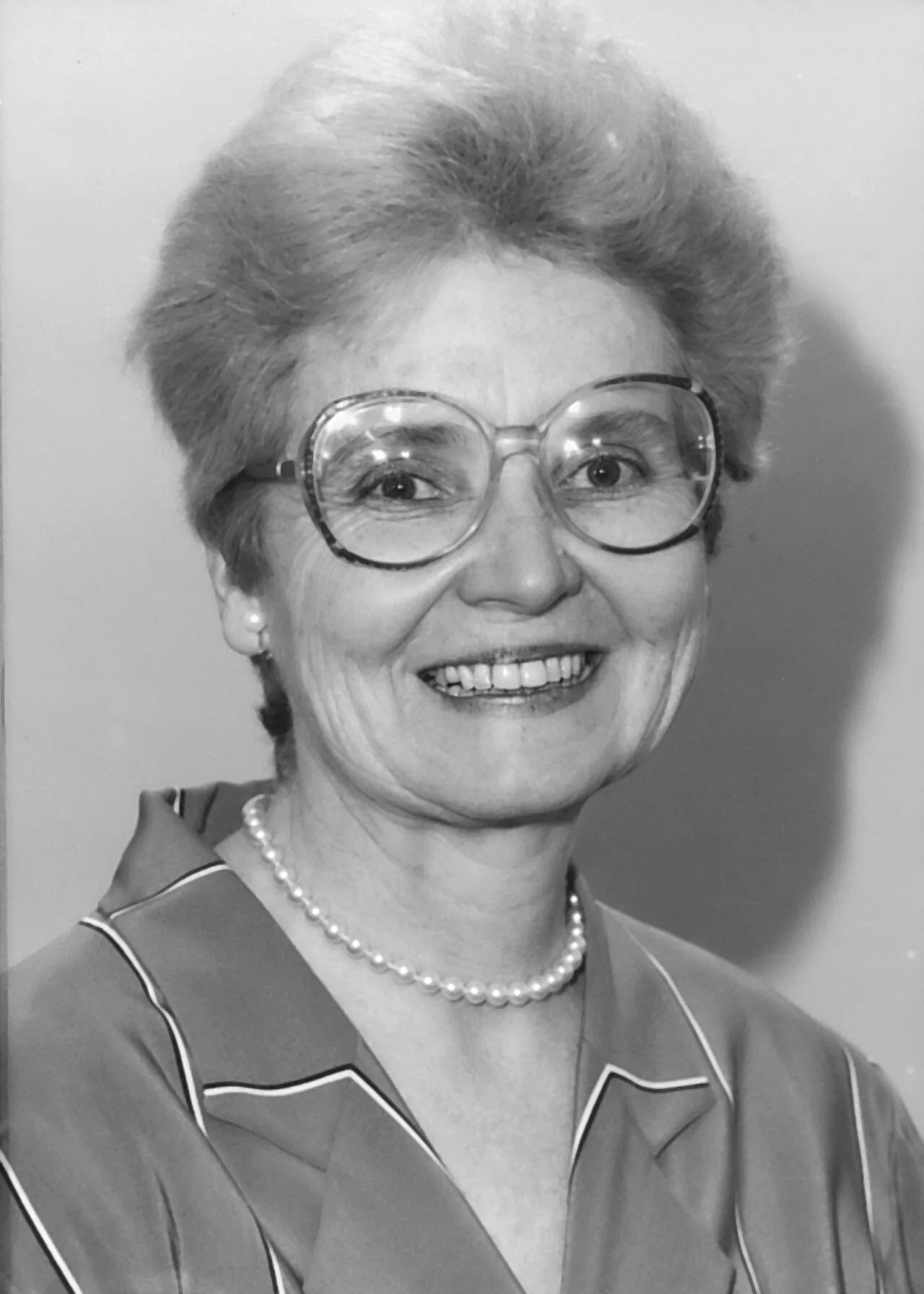 Portrait of Wanda Jo Peltier (1933–2023) – memorial page