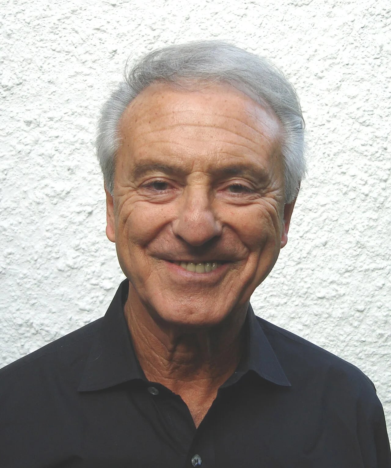 Portrait of Brian Tesler (1929–2024) – memorial page