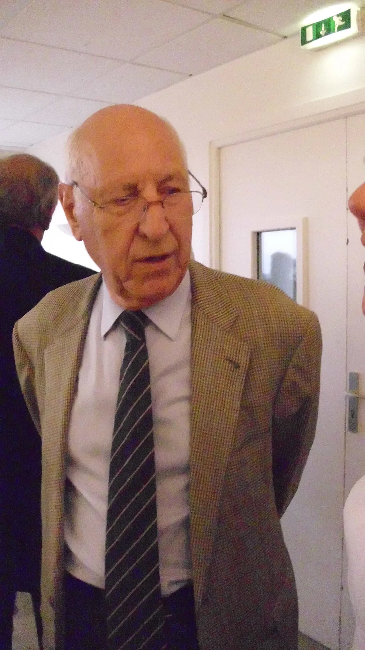 Porträt von Olivier Dumas (1929–2019) – Gedenkseite