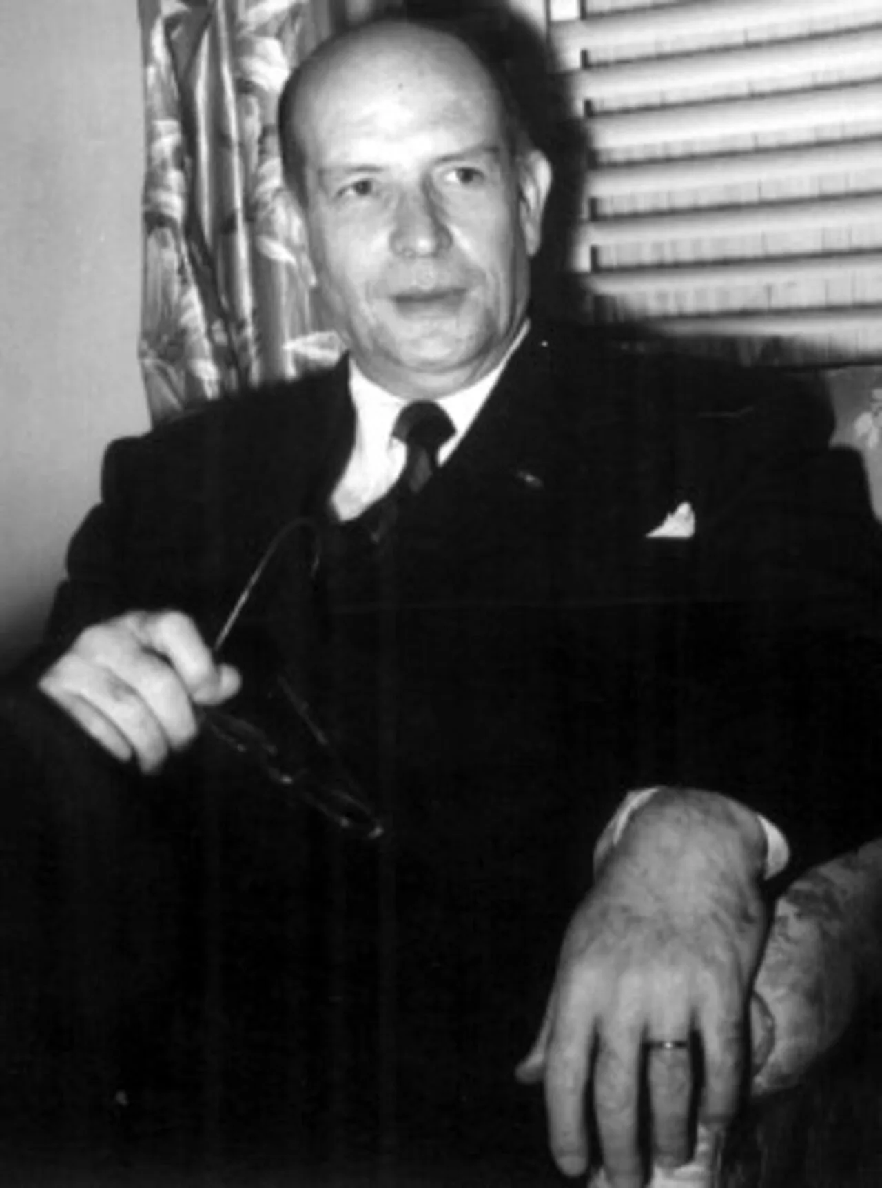 Porträt von Efraín González Luna (1898–1964) – Gedenkseite