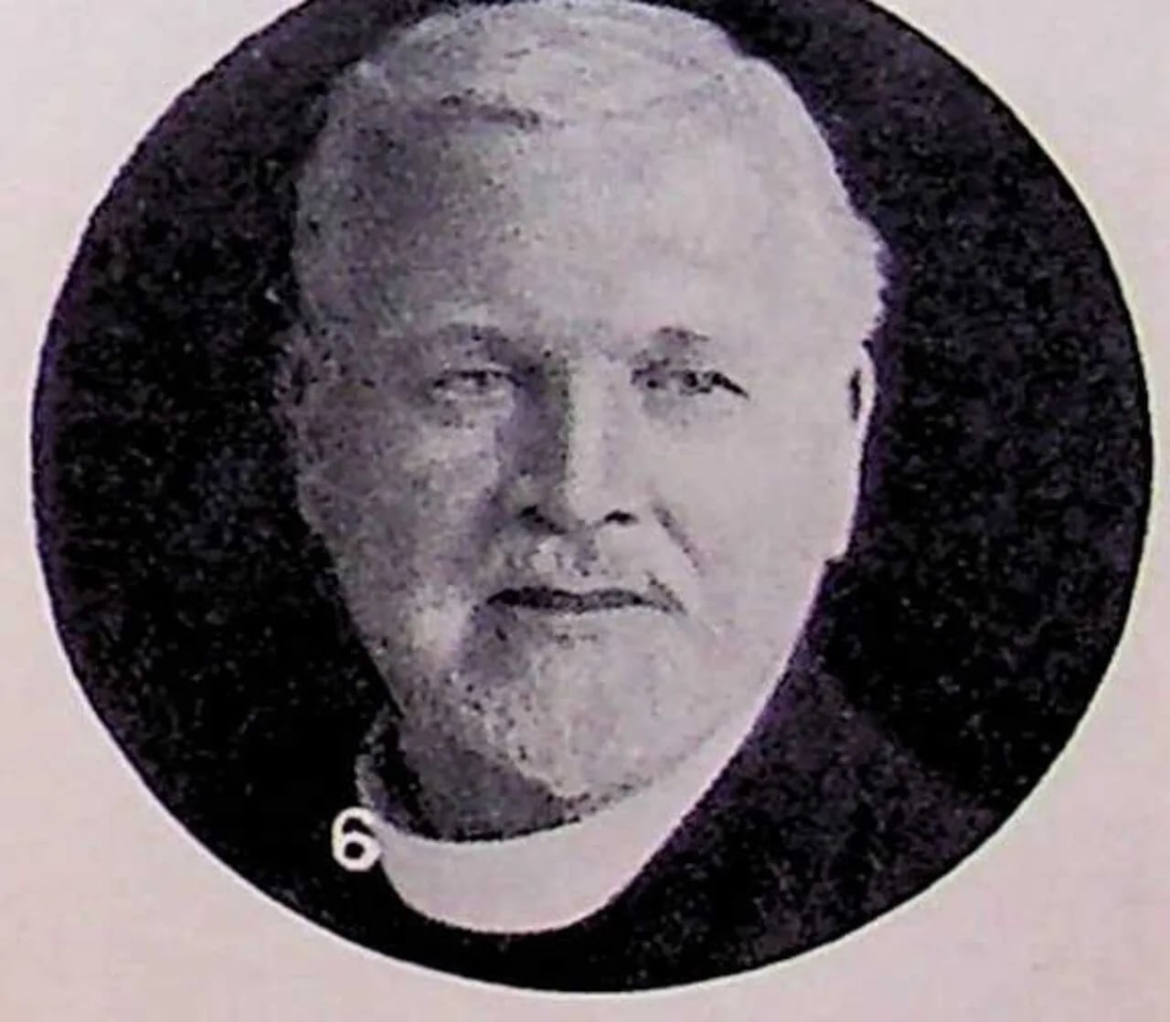 Porträt von Hugh Michael Hughes (1858–1933) – Gedenkseite
