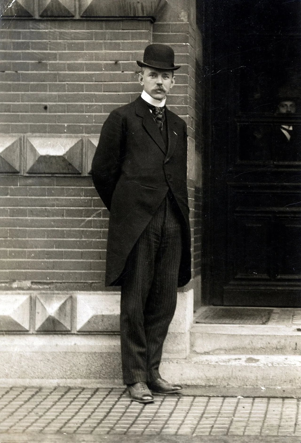 Portrait of Rob Woltjer (1878–1955) – memorial page