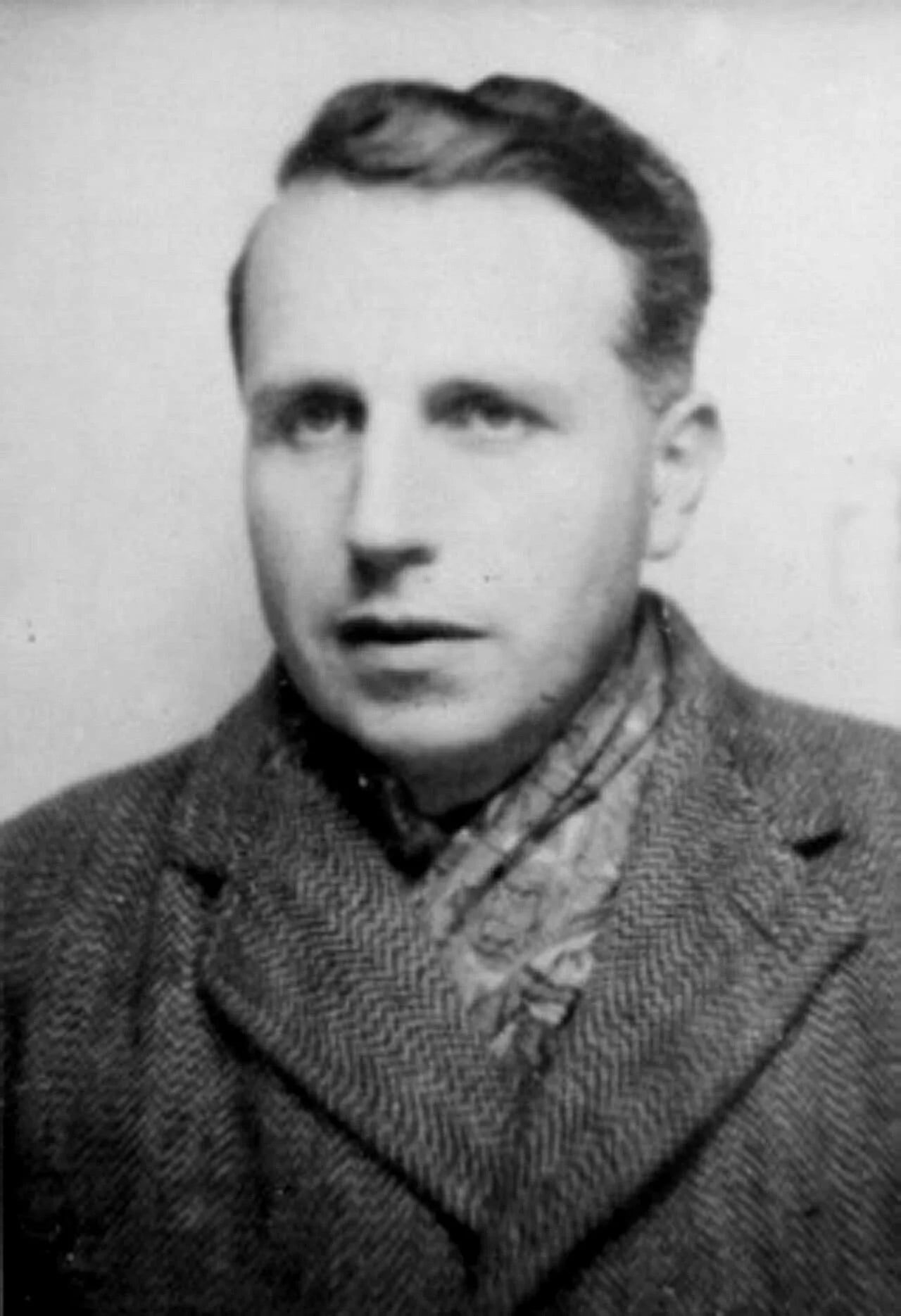 Portrait of Georges Bataille (1897–1962) – memorial page