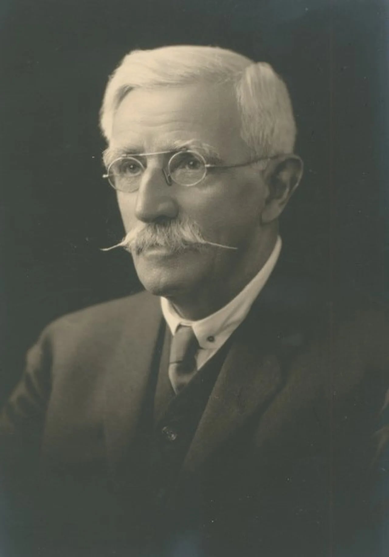 Portrait of Edward Hawker (1850–1940) – memorial page