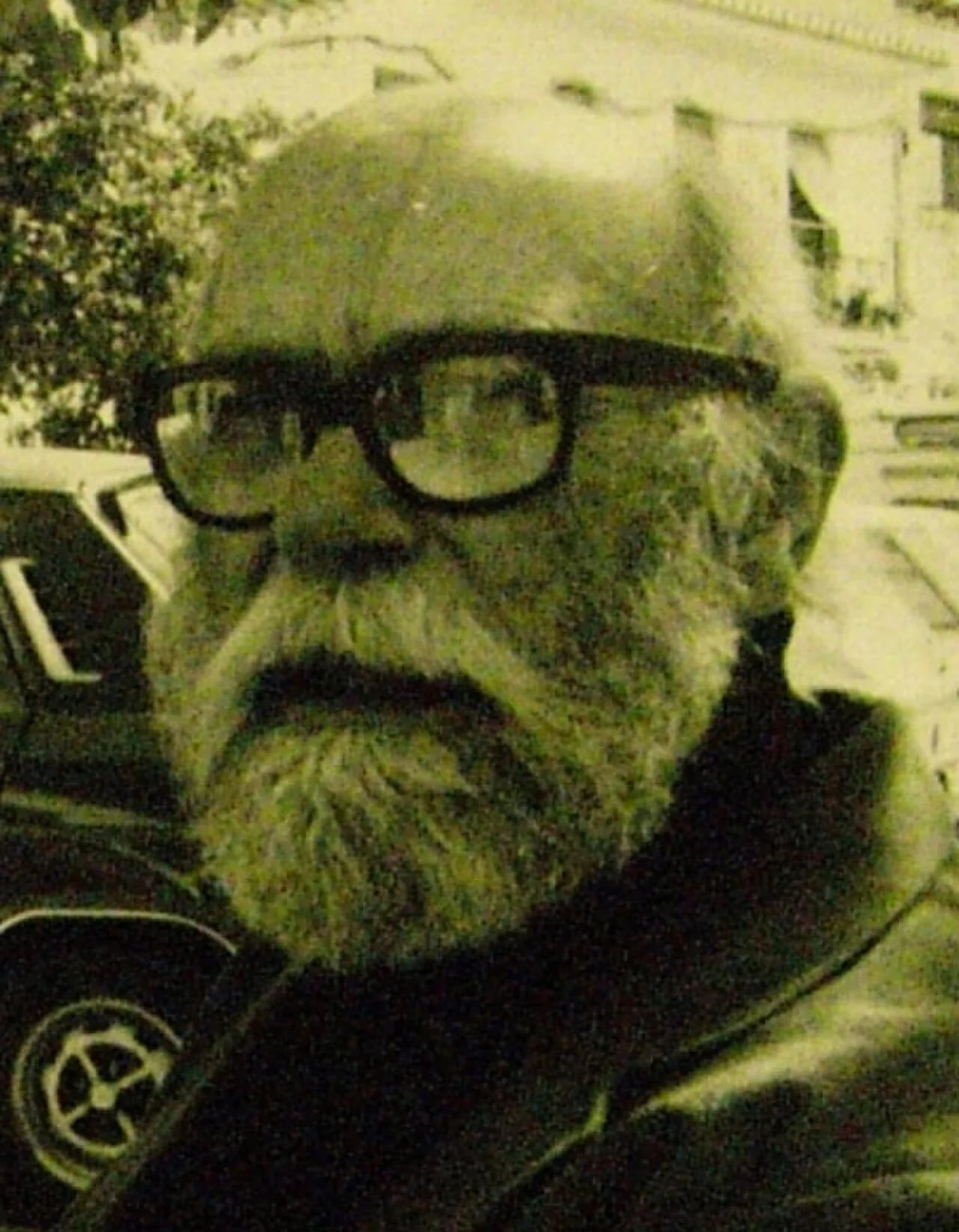 Porträt von Felipe Orlando (1911–2001) – Gedenkseite