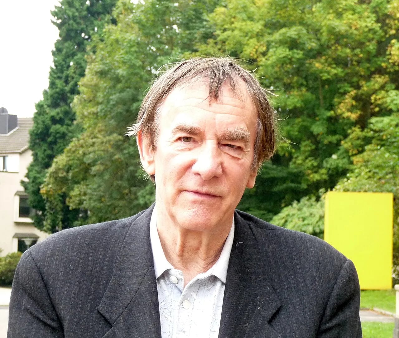 Portrait of Peter Hutchinson (1930–2025) – memorial page