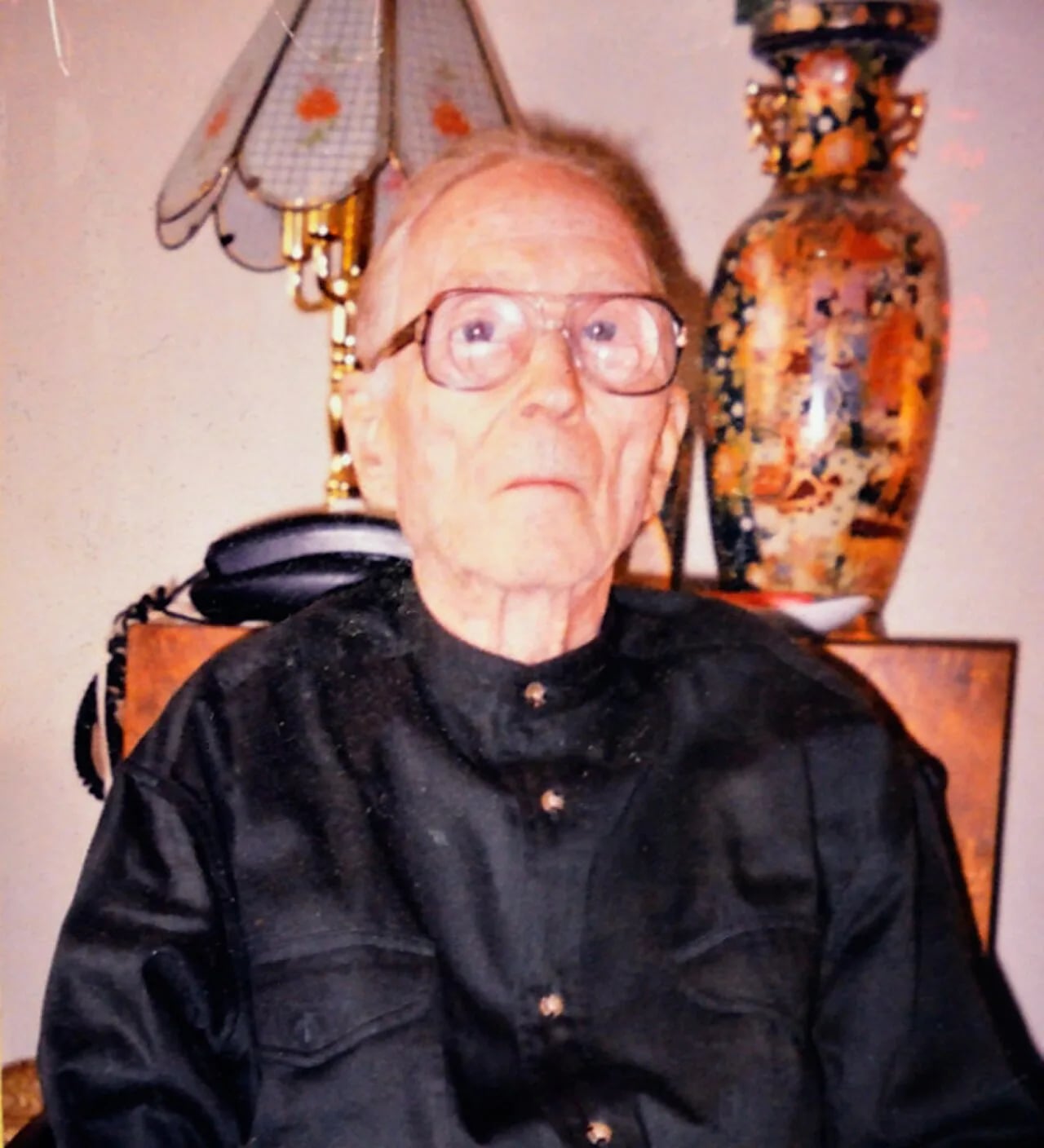 Portrait of Anatoly Shapiro (1913–2005) – memorial page