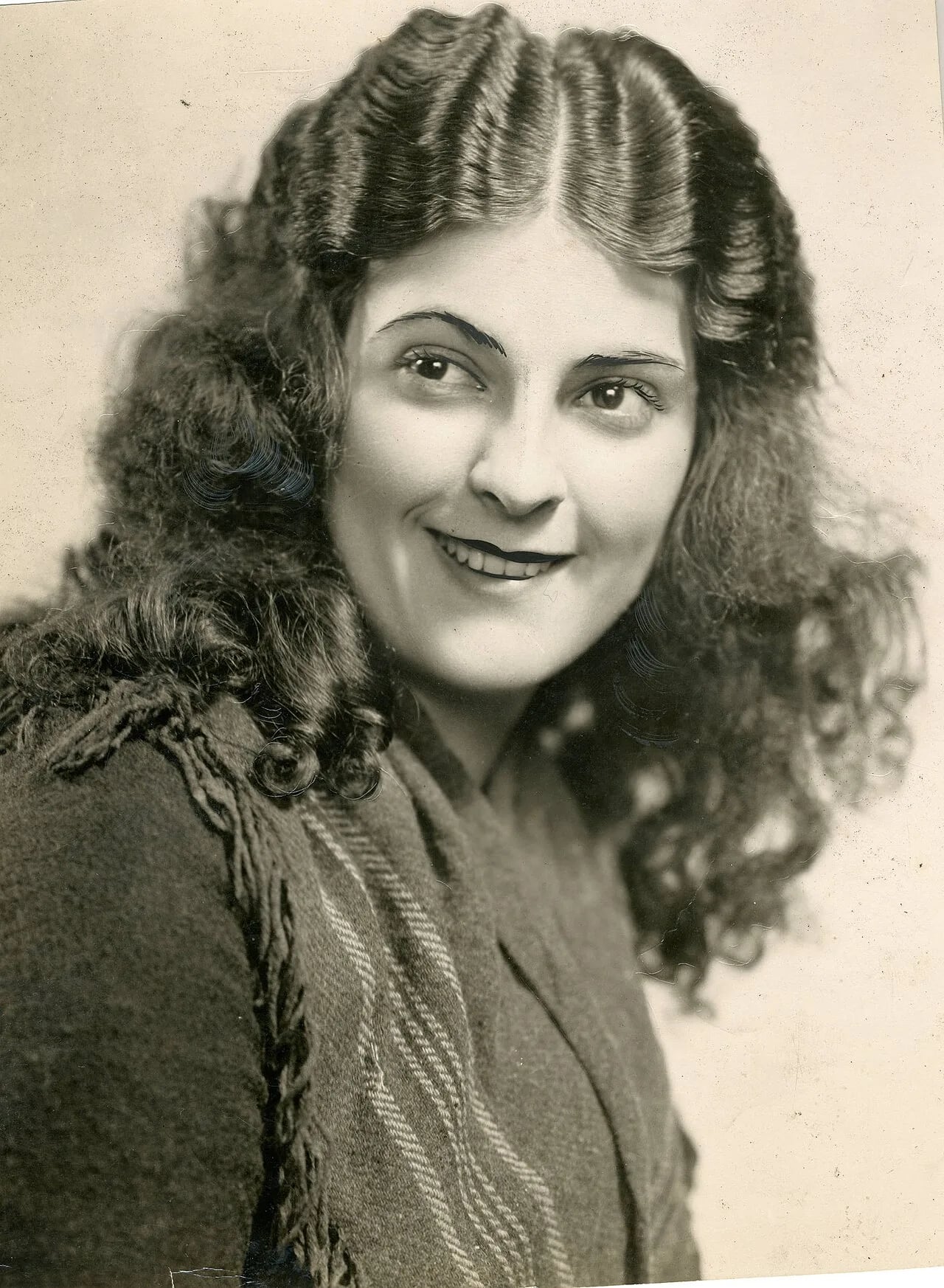 Porträt von Priscilla Dean (1896–1987) – Gedenkseite