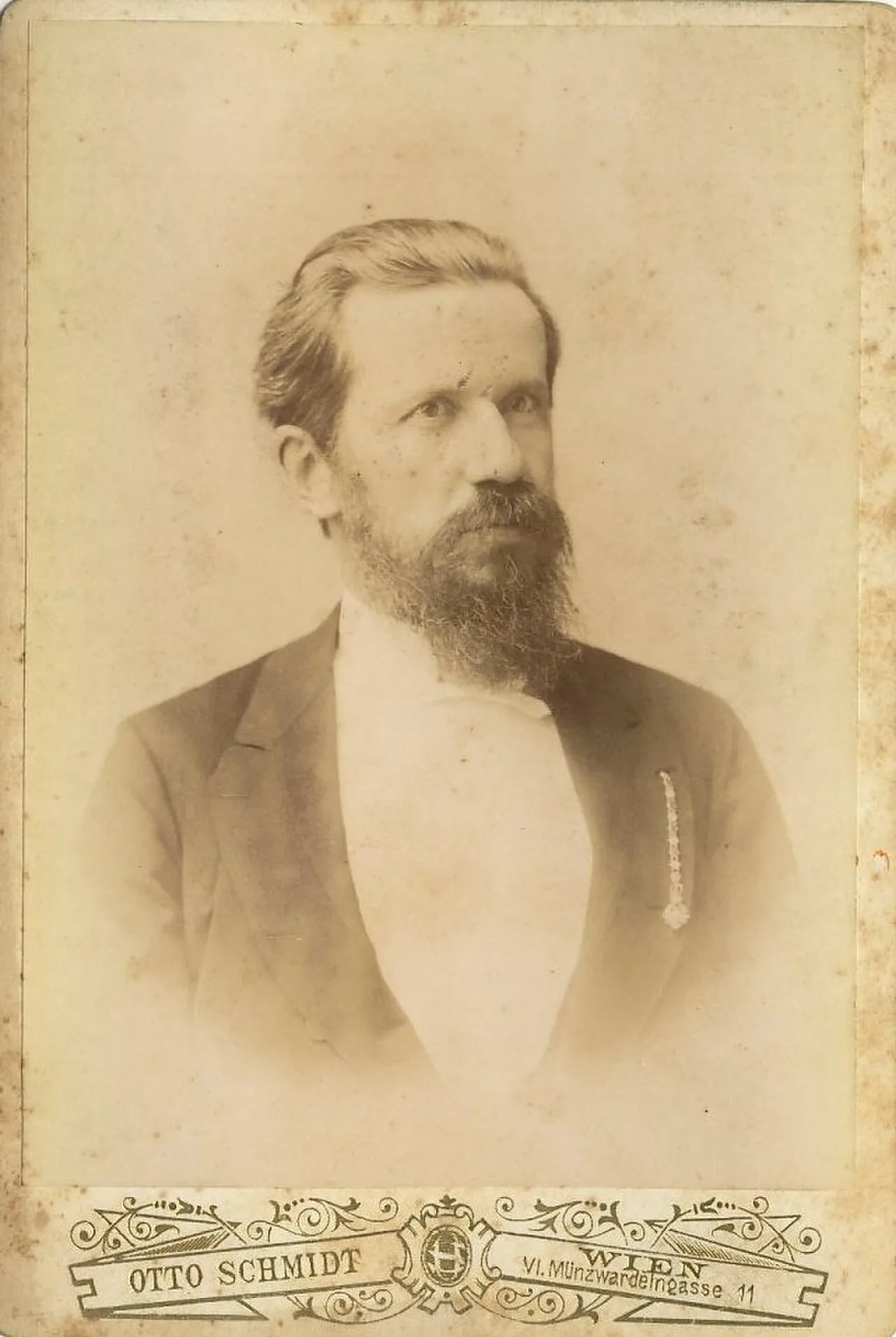 Porträt von Wilhelm Neuber (1839–1917) – Gedenkseite