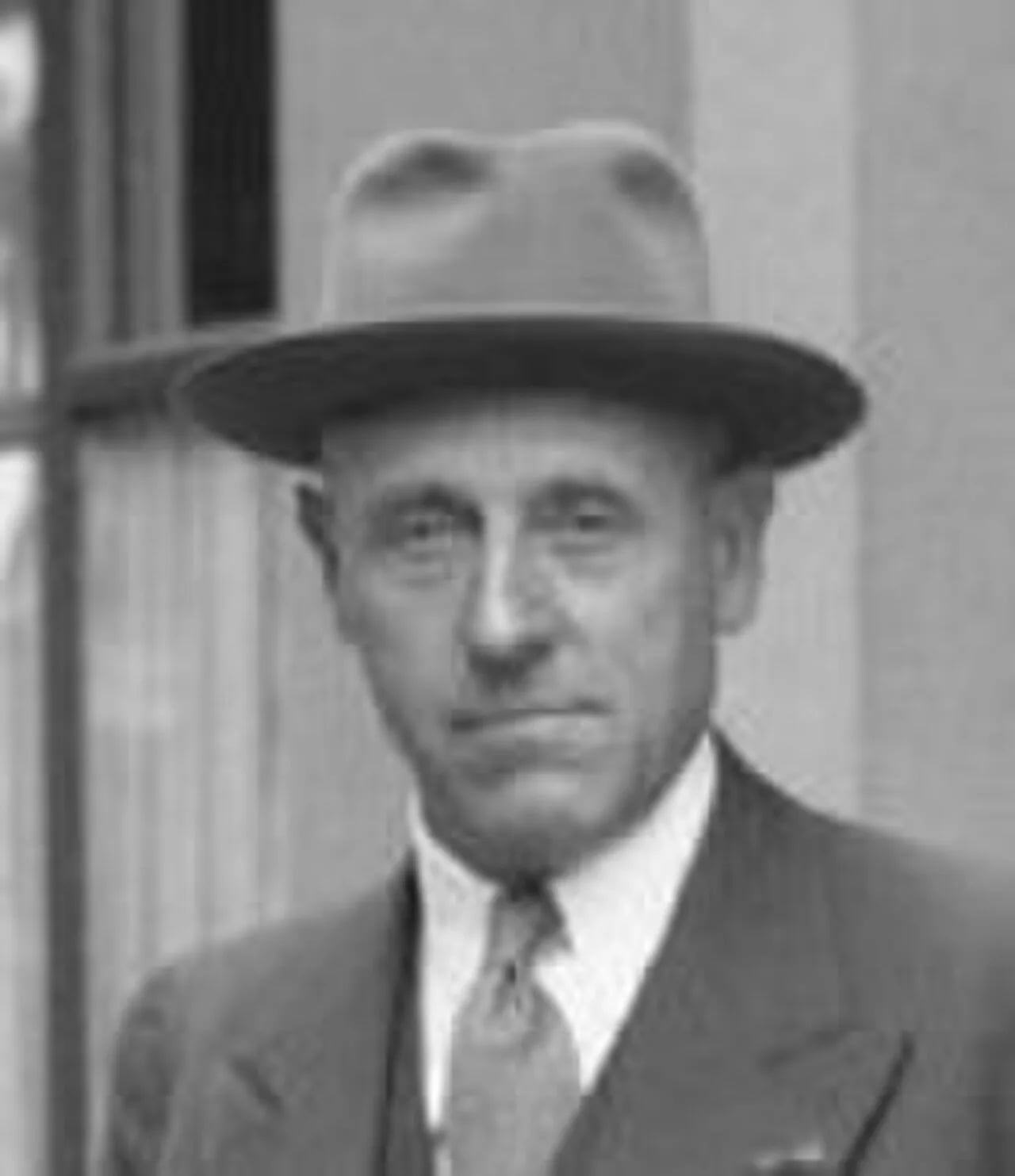 Portrait of Jan van Tilburg (1900–1977) – memorial page
