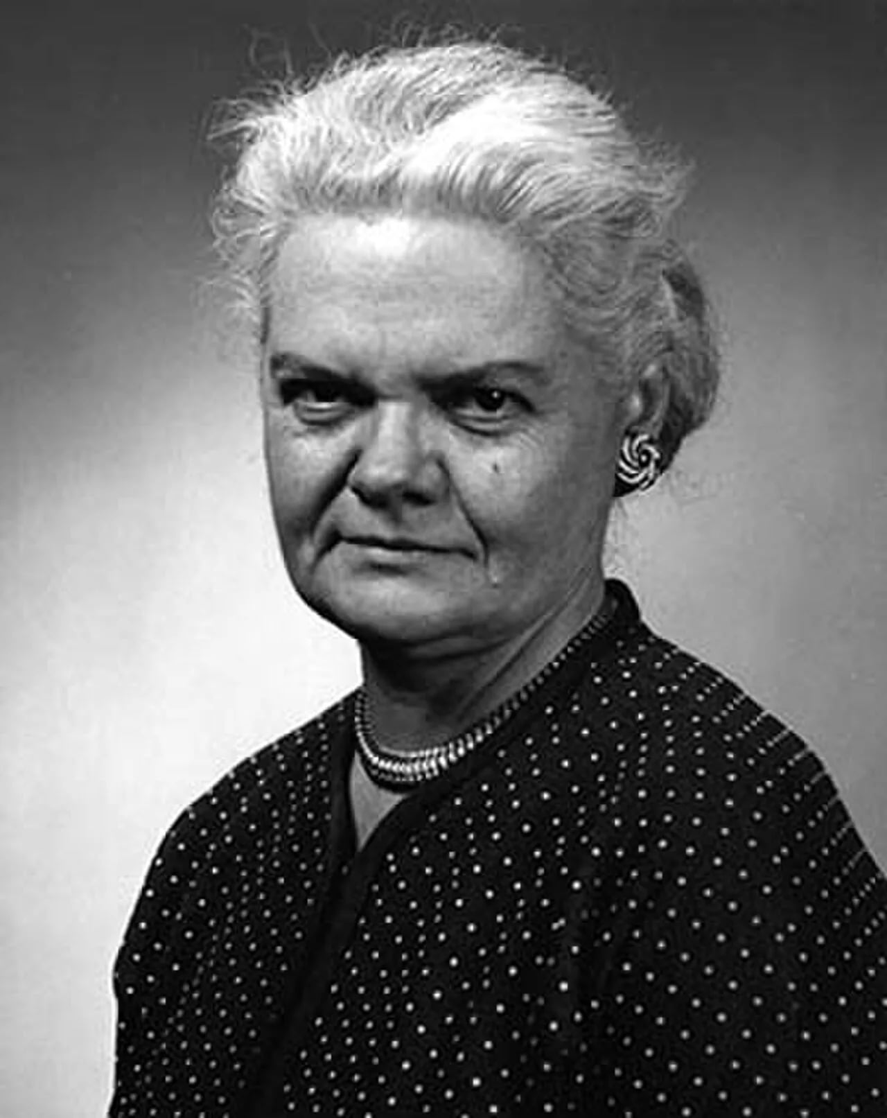 Porträt von Lucille F. Stickel (1915–2007) – Gedenkseite
