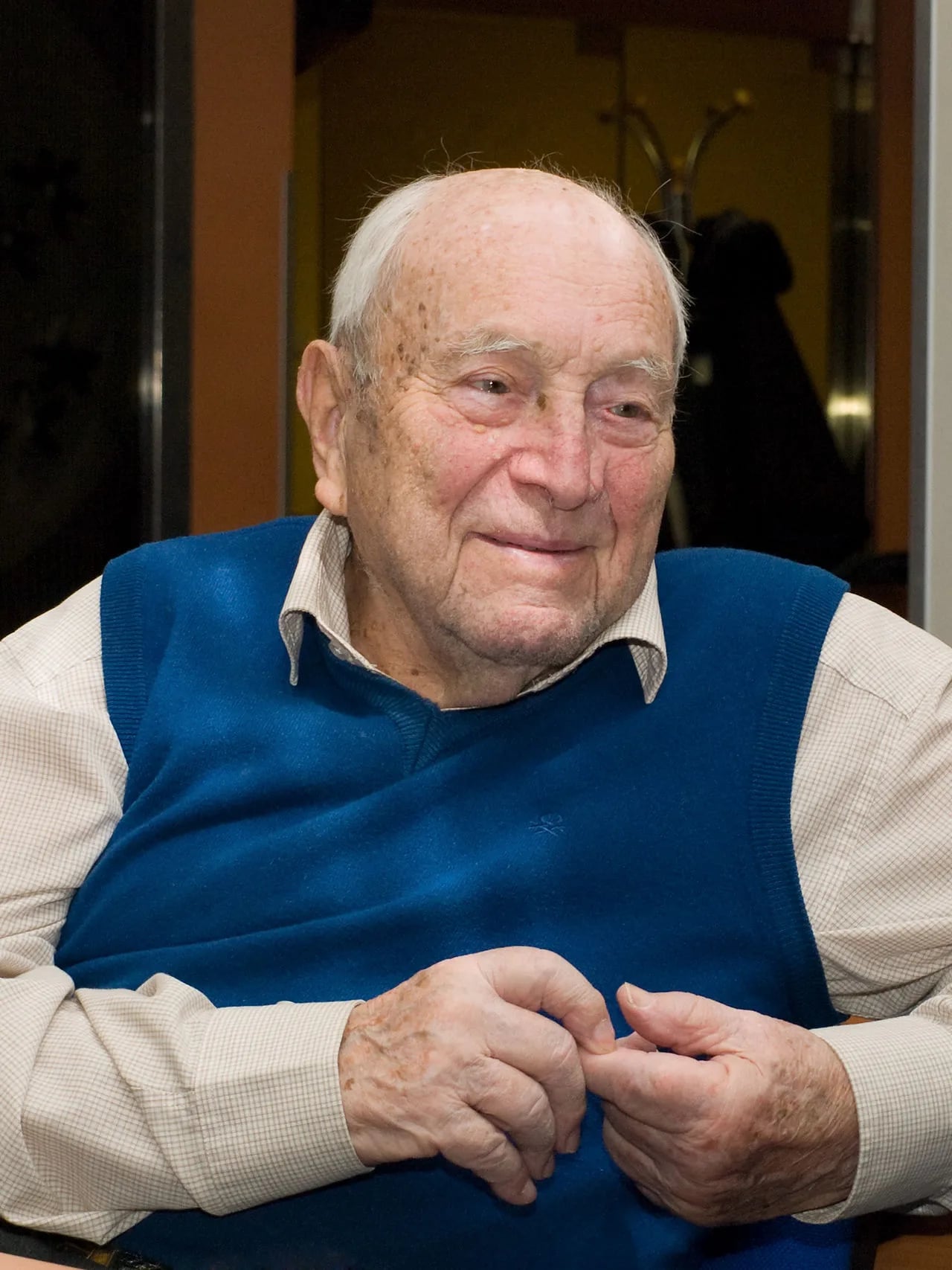 Portrait of Luboš Perek (1919–2020) – memorial page