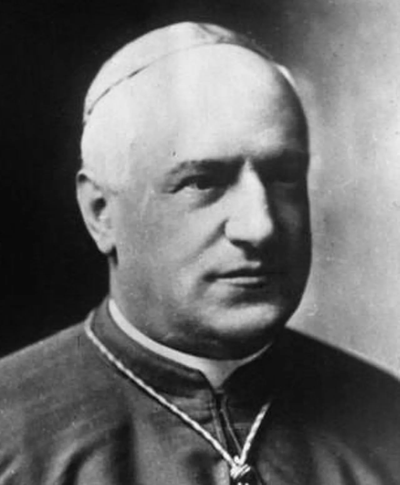 Porträt von Pietro La Fontaine (1860–1935) – Gedenkseite