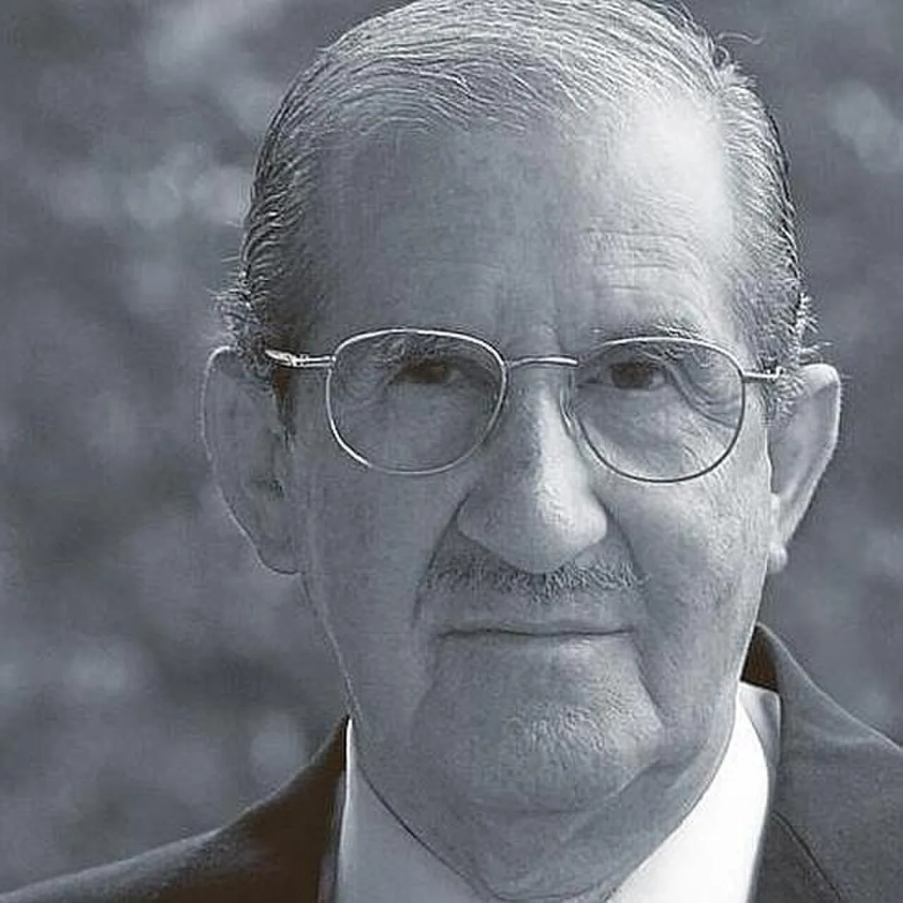 Porträt von Claudio Gómez Perretta (1924–2015) – Gedenkseite