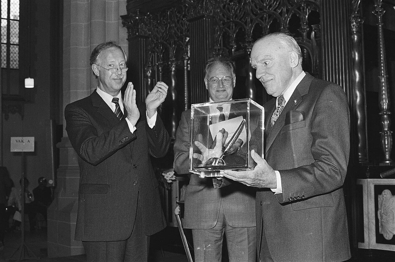 Portrait of Herman de la Fontaine Verwey (1903–1989) – memorial page