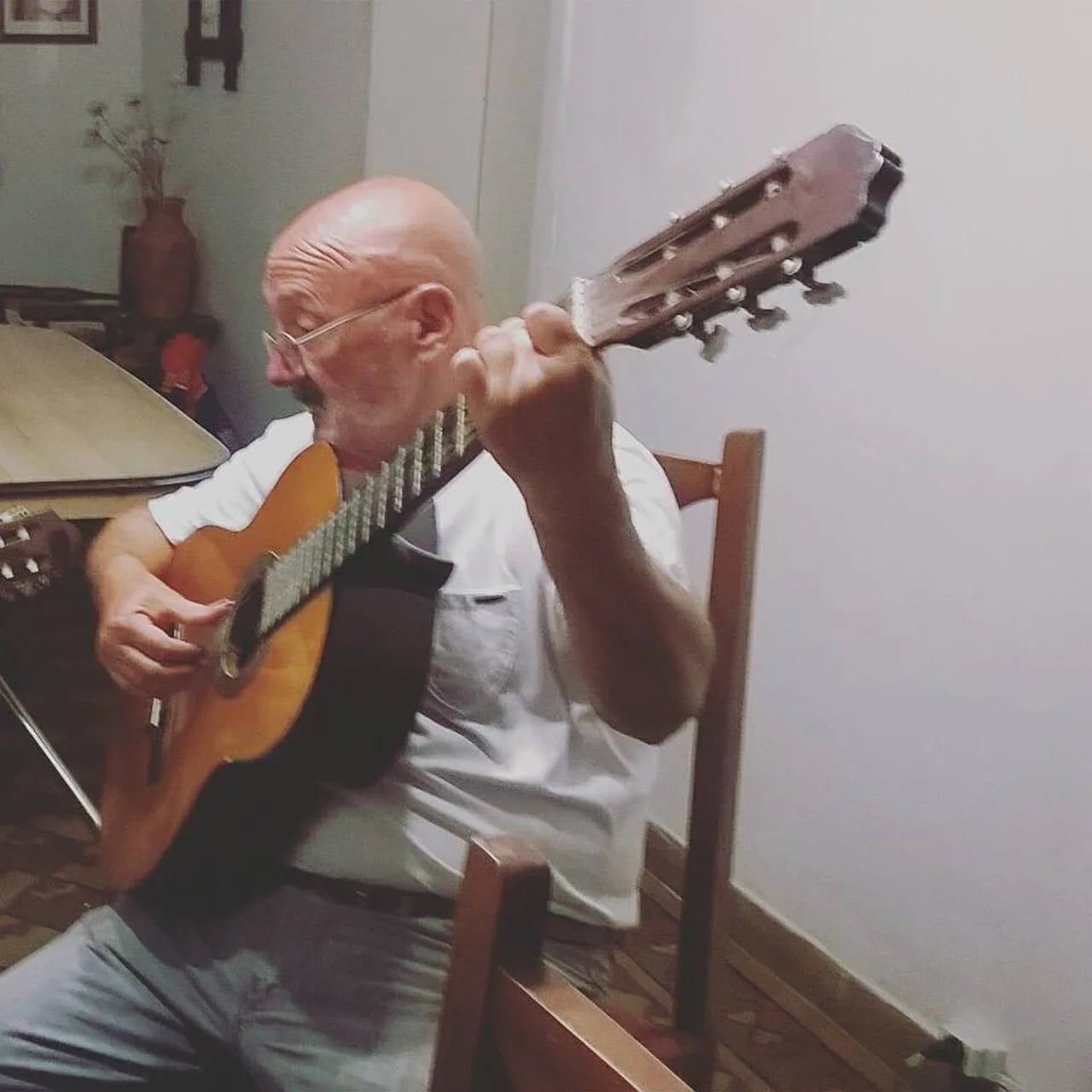 Portrait of Rubén Isidoro (1951–2015) – memorial page