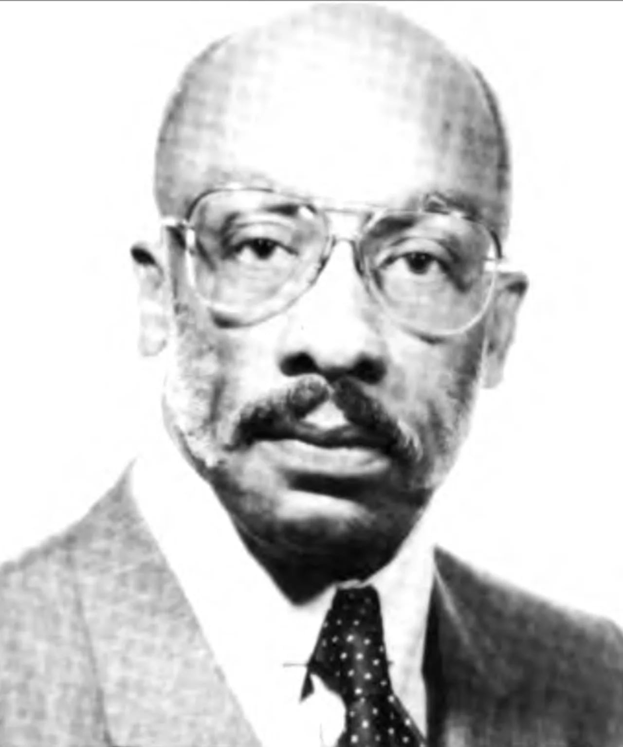 Portrait of Reginald W. Gibson (1927–2018) – memorial page