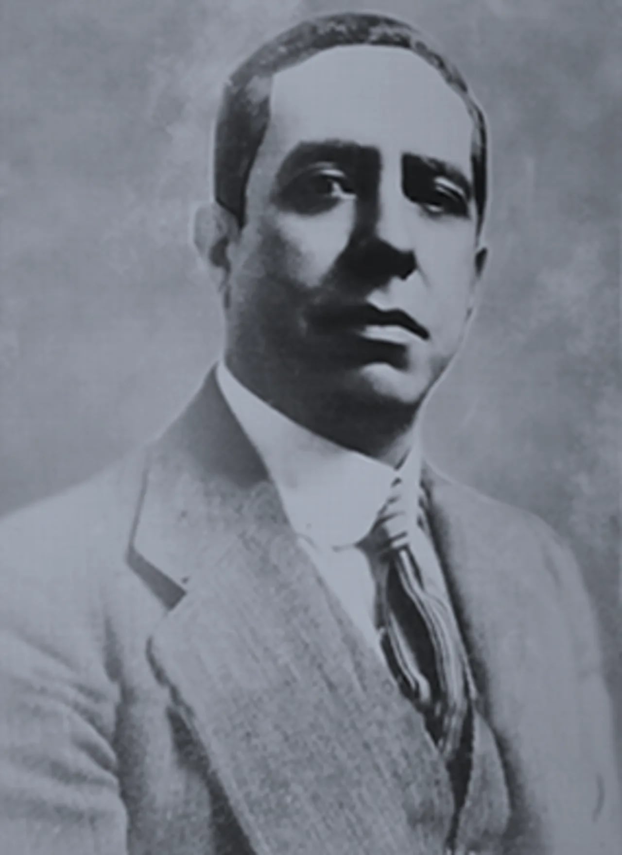 Portrait of Ernesto Perusquía (1877–1946) – memorial page