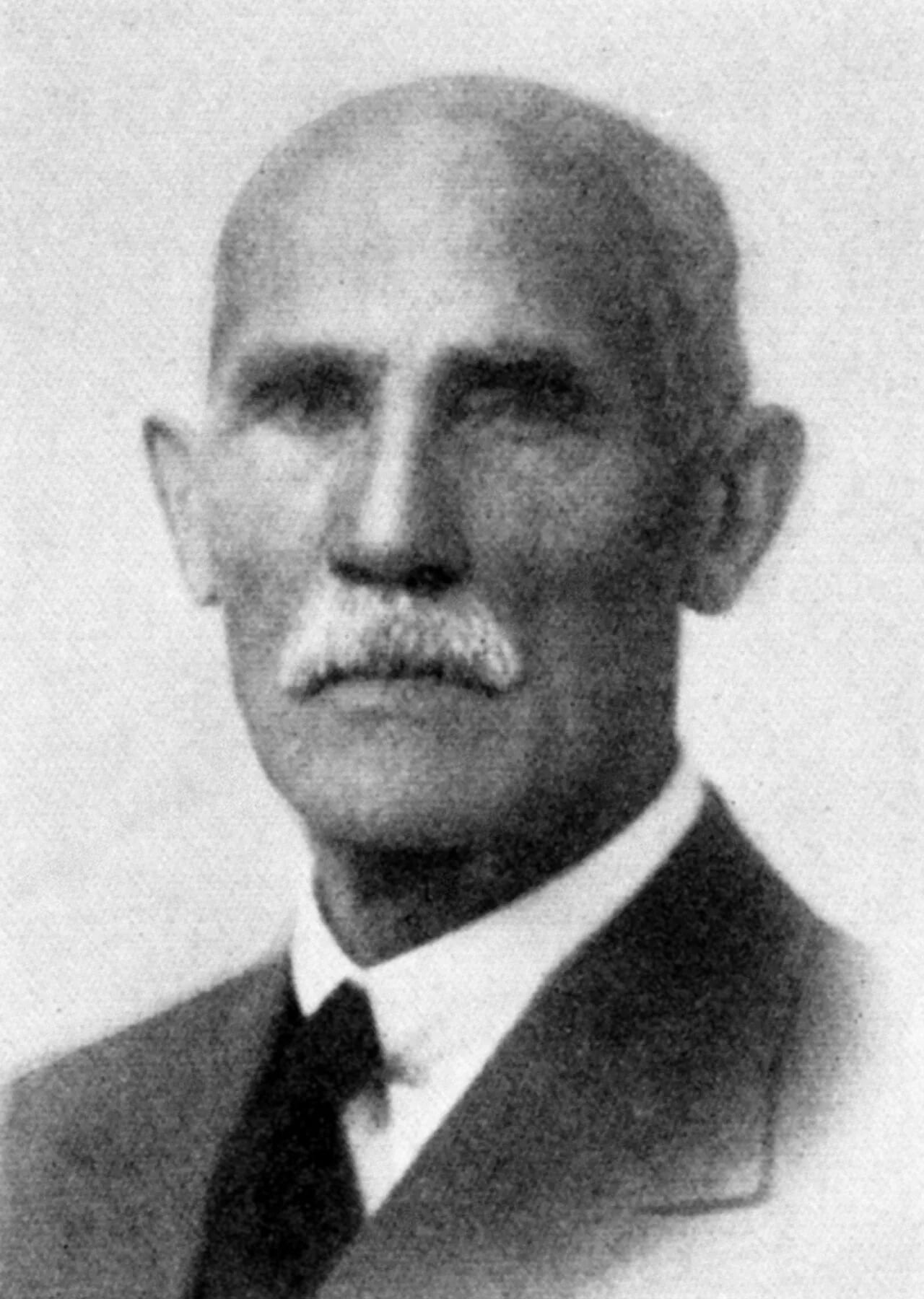 Portrait of Tormod Knutson (1863–1955) – memorial page