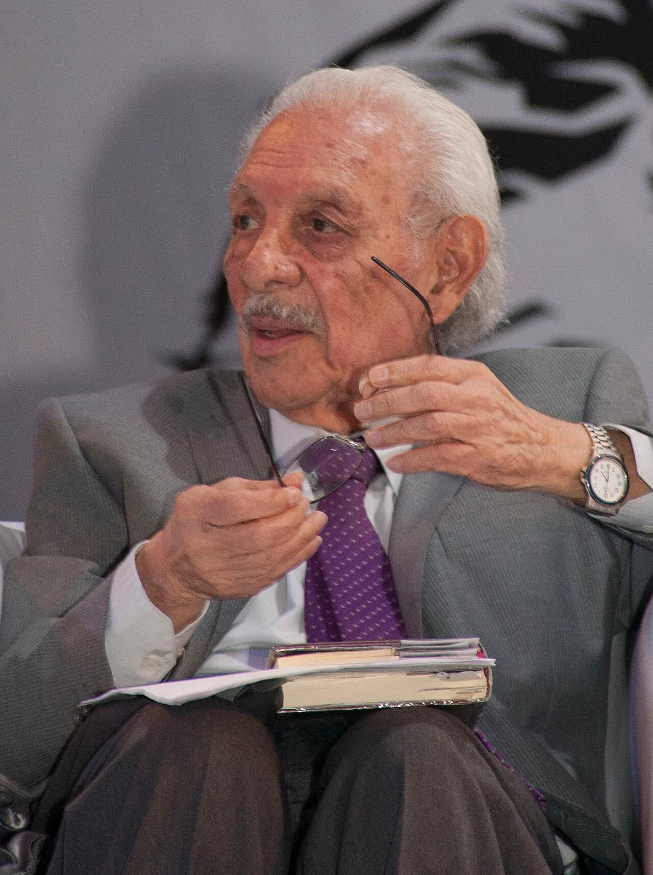 Portrait of Juan Bañuelos (1932–2017) – memorial page