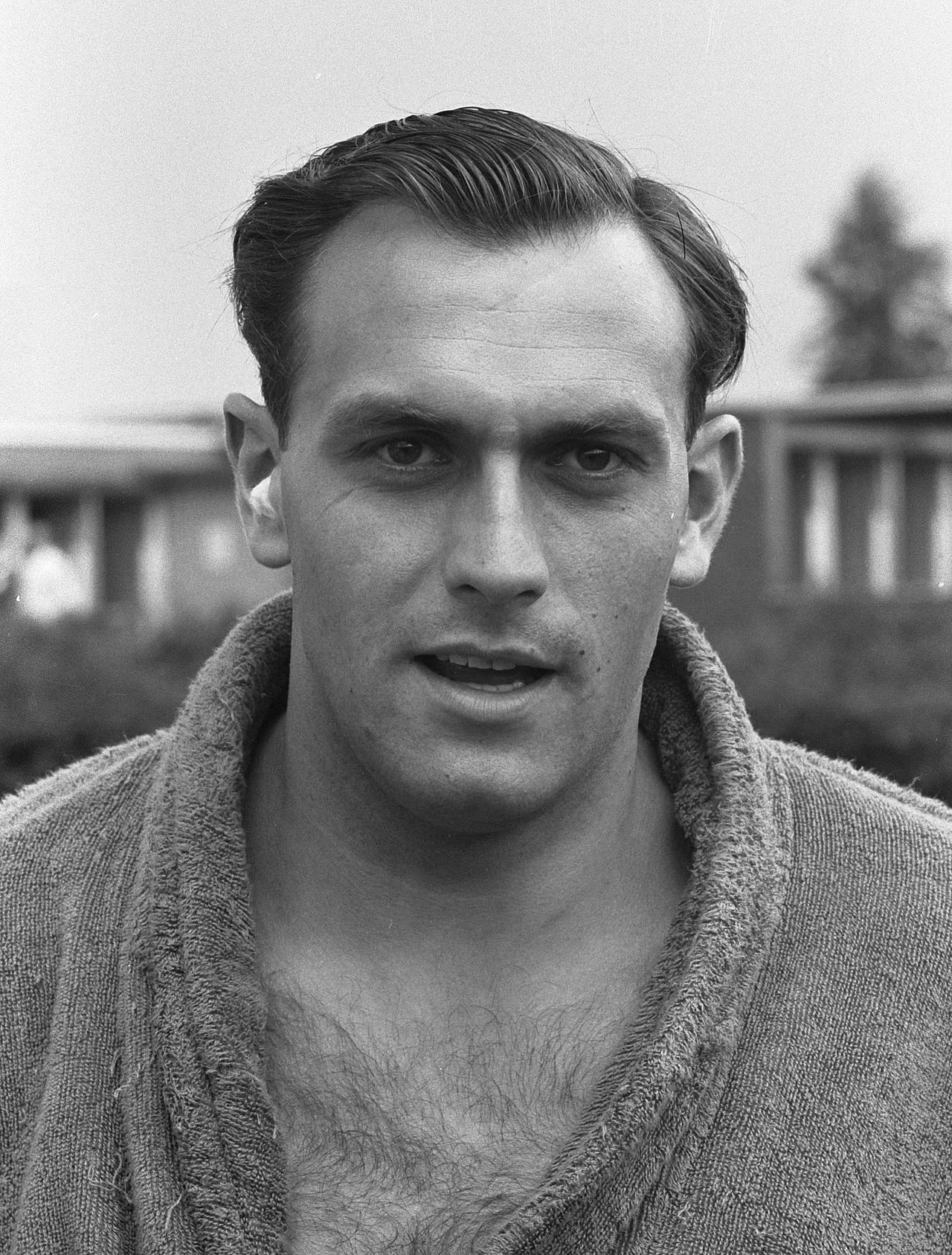 Portrait of Hans Muller (1937–2015) – memorial page