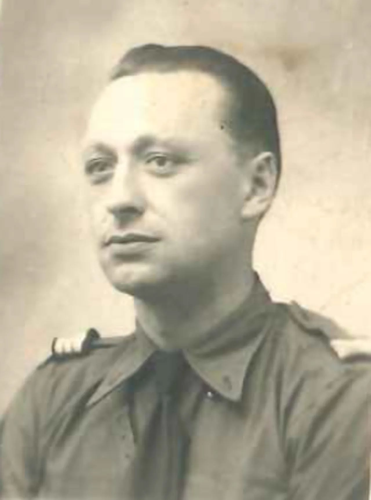Portrait of Roland Pérot (1910–1956) – memorial page