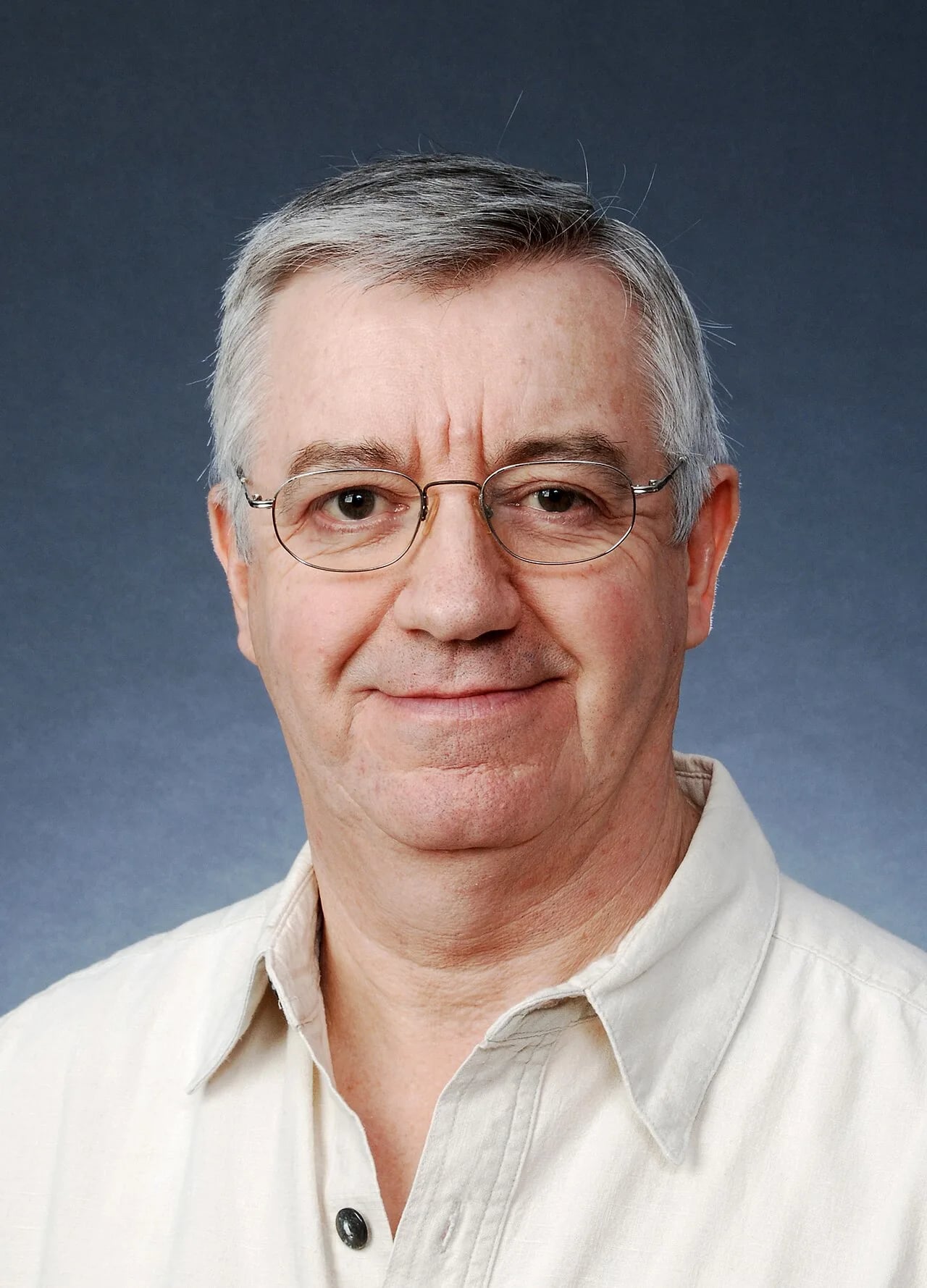 Porträt von Trevor Charles Platt (1942–2020) – Gedenkseite