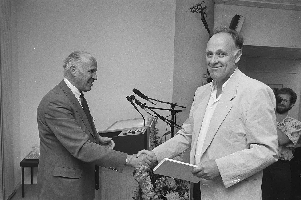 Portrait of Samuel Dresden (1914–2002) – memorial page