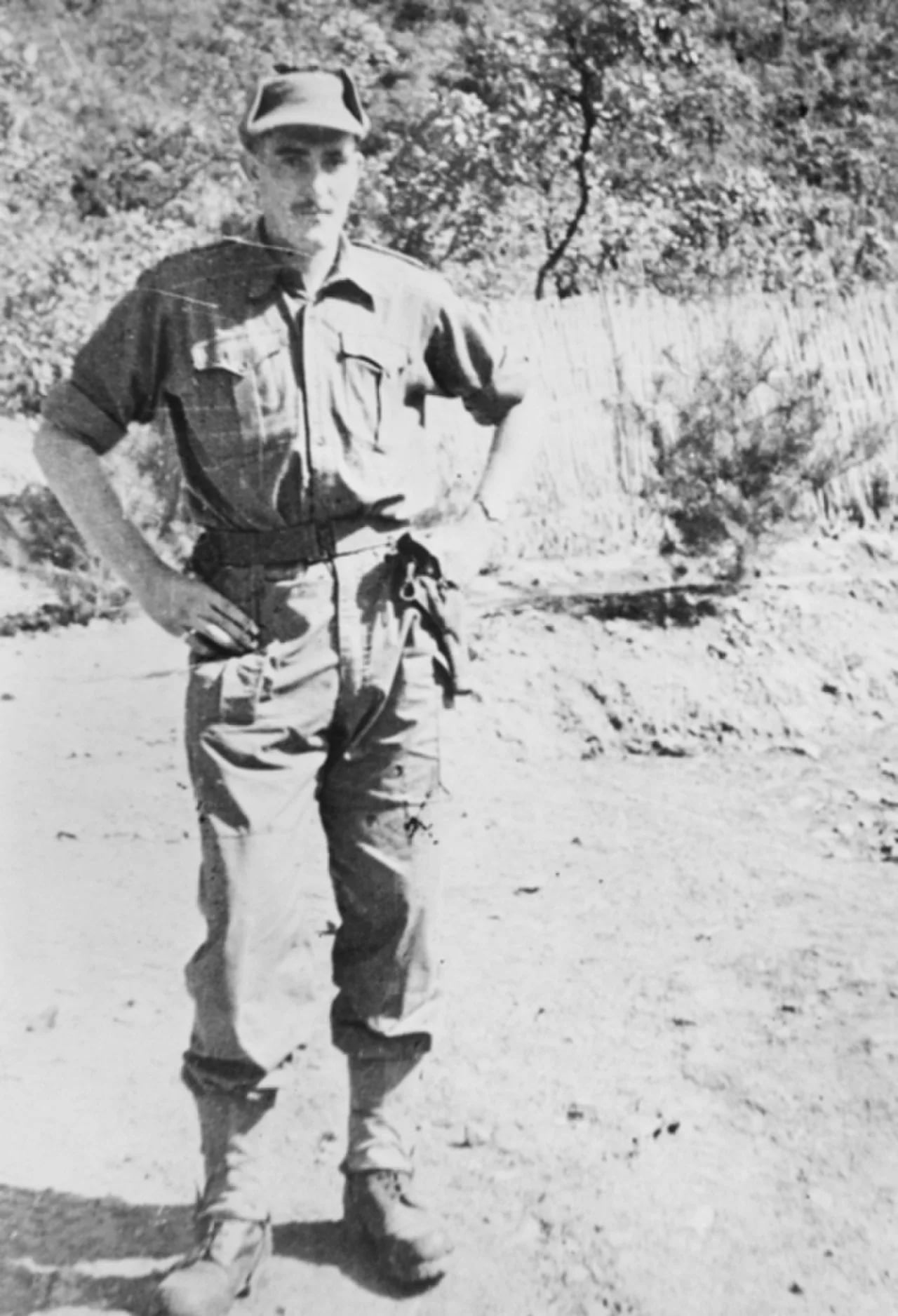 Porträt von William James (1930–2015) – Gedenkseite