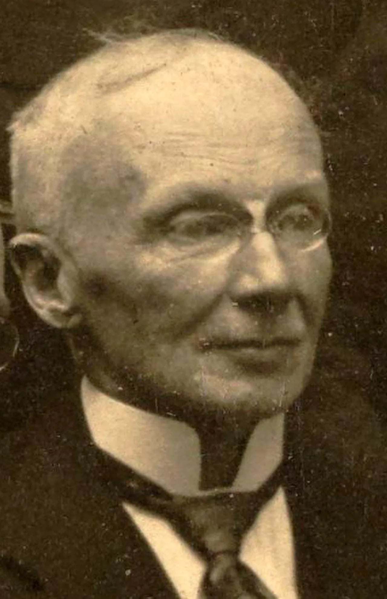 Portrait of Karol Hoffman (1855–1937) – memorial page