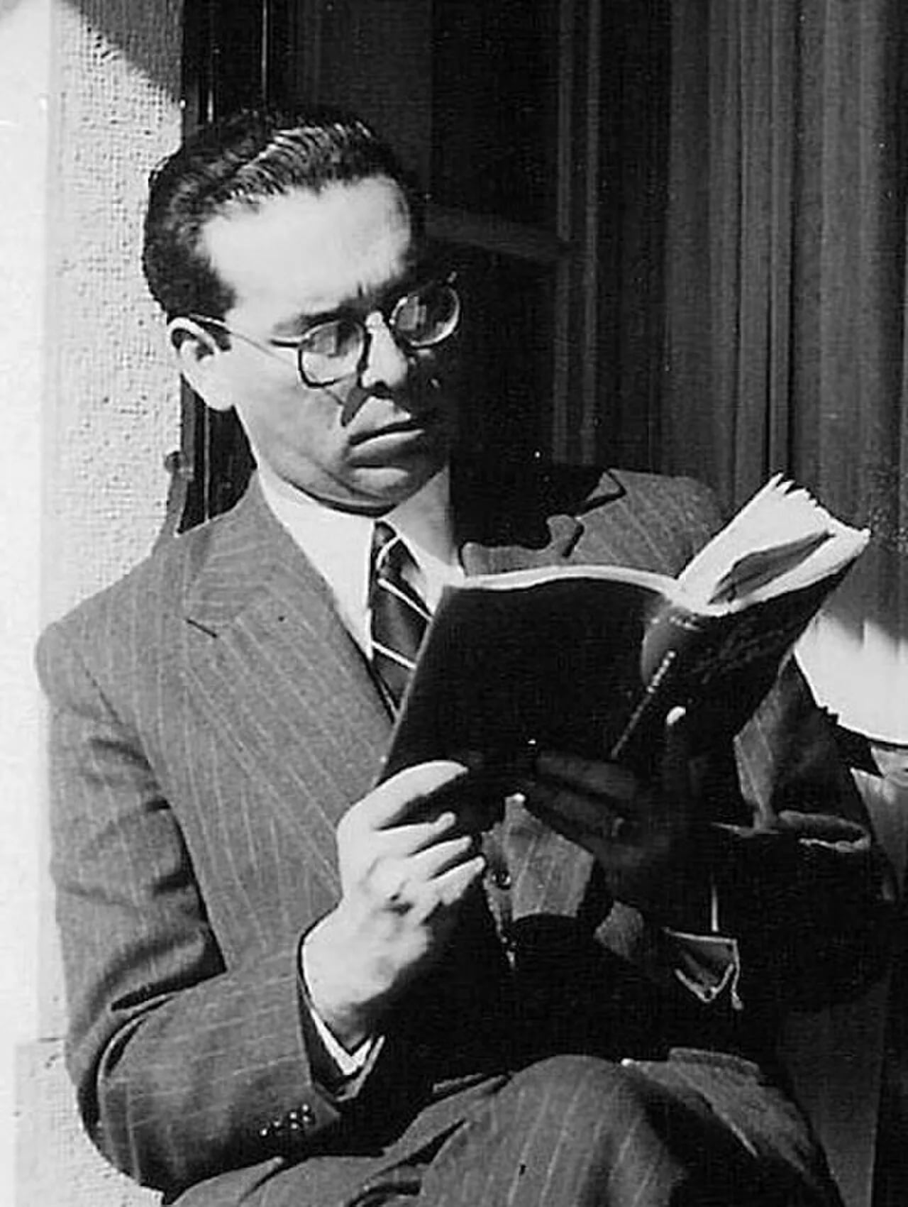 Porträt von Afonso Rodrigues Queiró (1914–1995) – Gedenkseite