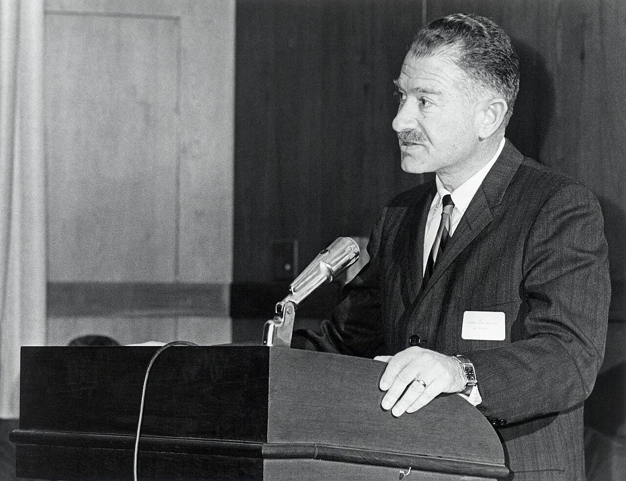 Portrait of Mortimer M. Elkind (1922–2000) – memorial page