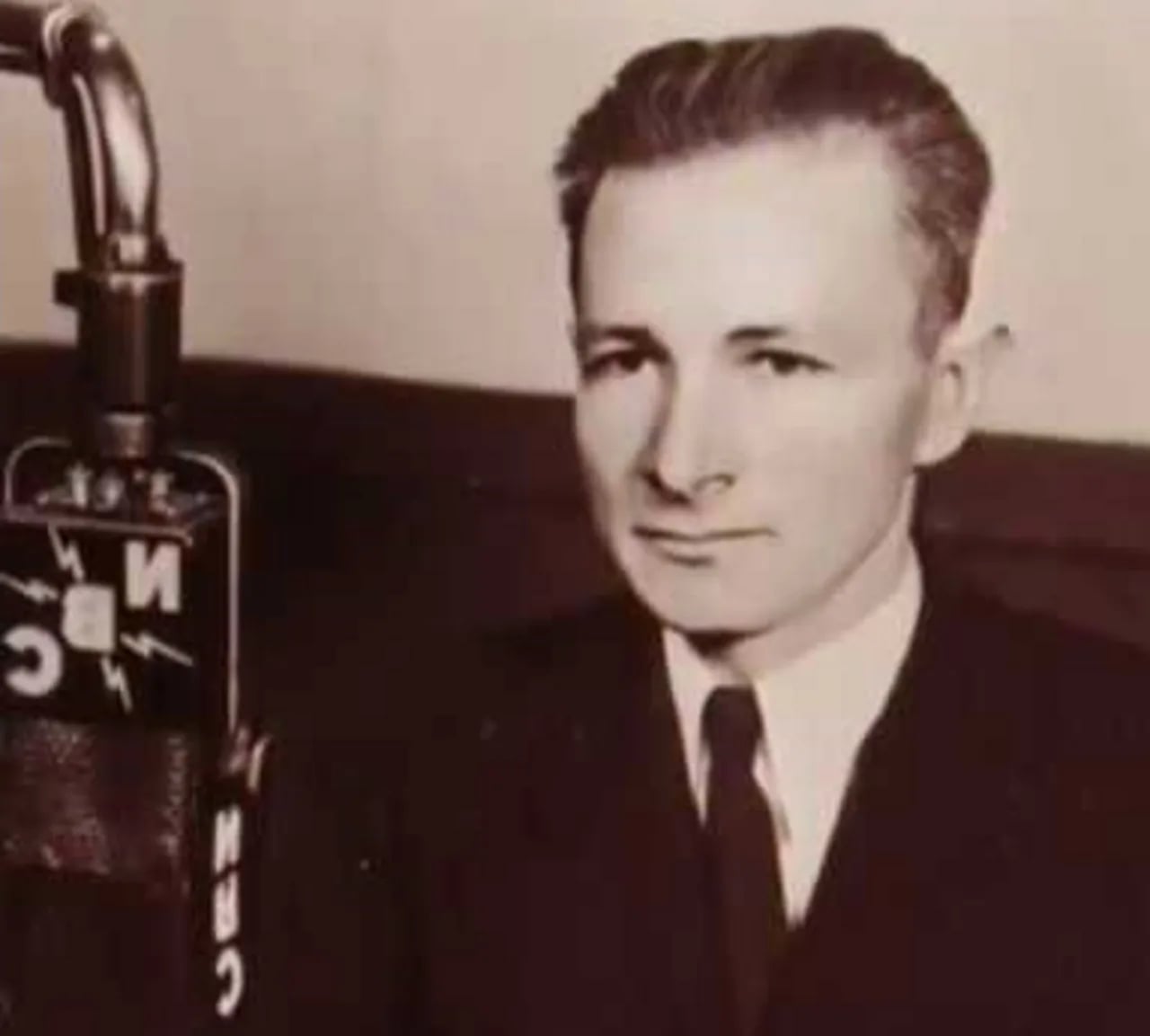 Porträt von Roberto Mendes Rabello (1909–1996) – Gedenkseite