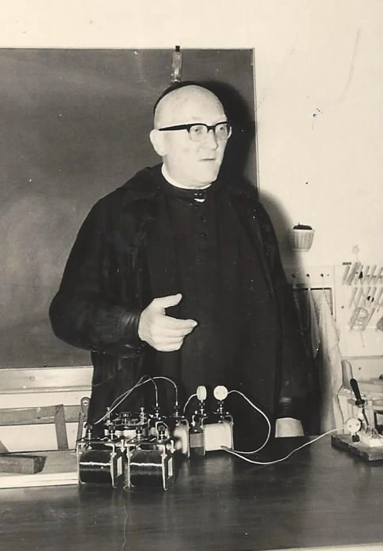 Portrait of Reginald Zupancic (1905–1999) – memorial page