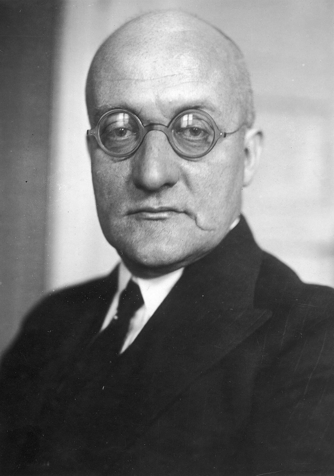 Portrait of Herbert von Dirksen (1882–1955) – memorial page