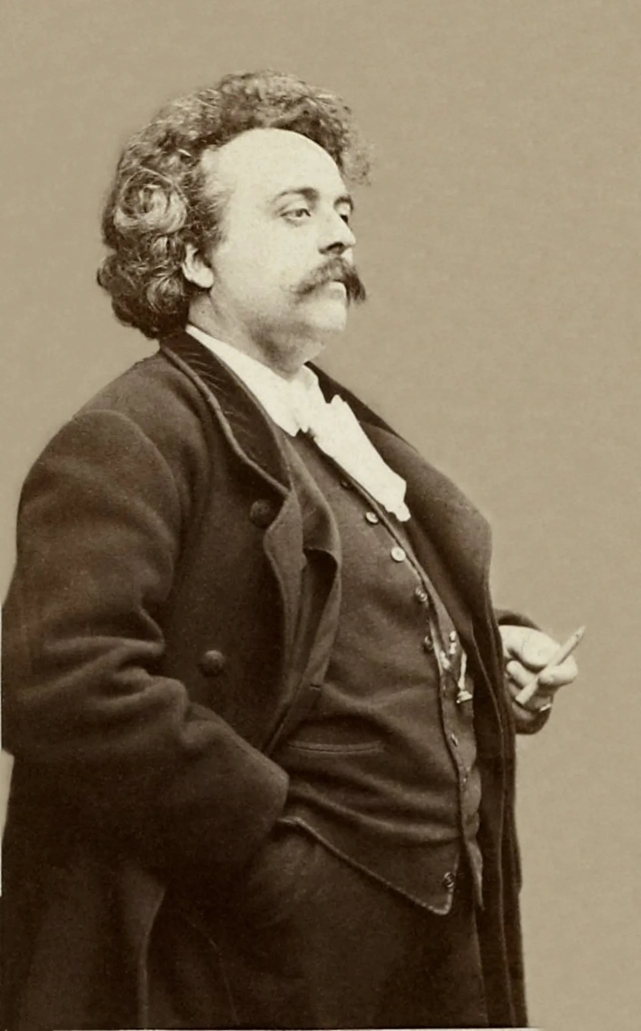 Portrait of Albert-Ernest Carrier-Belleuse (1824–1887) – memorial page
