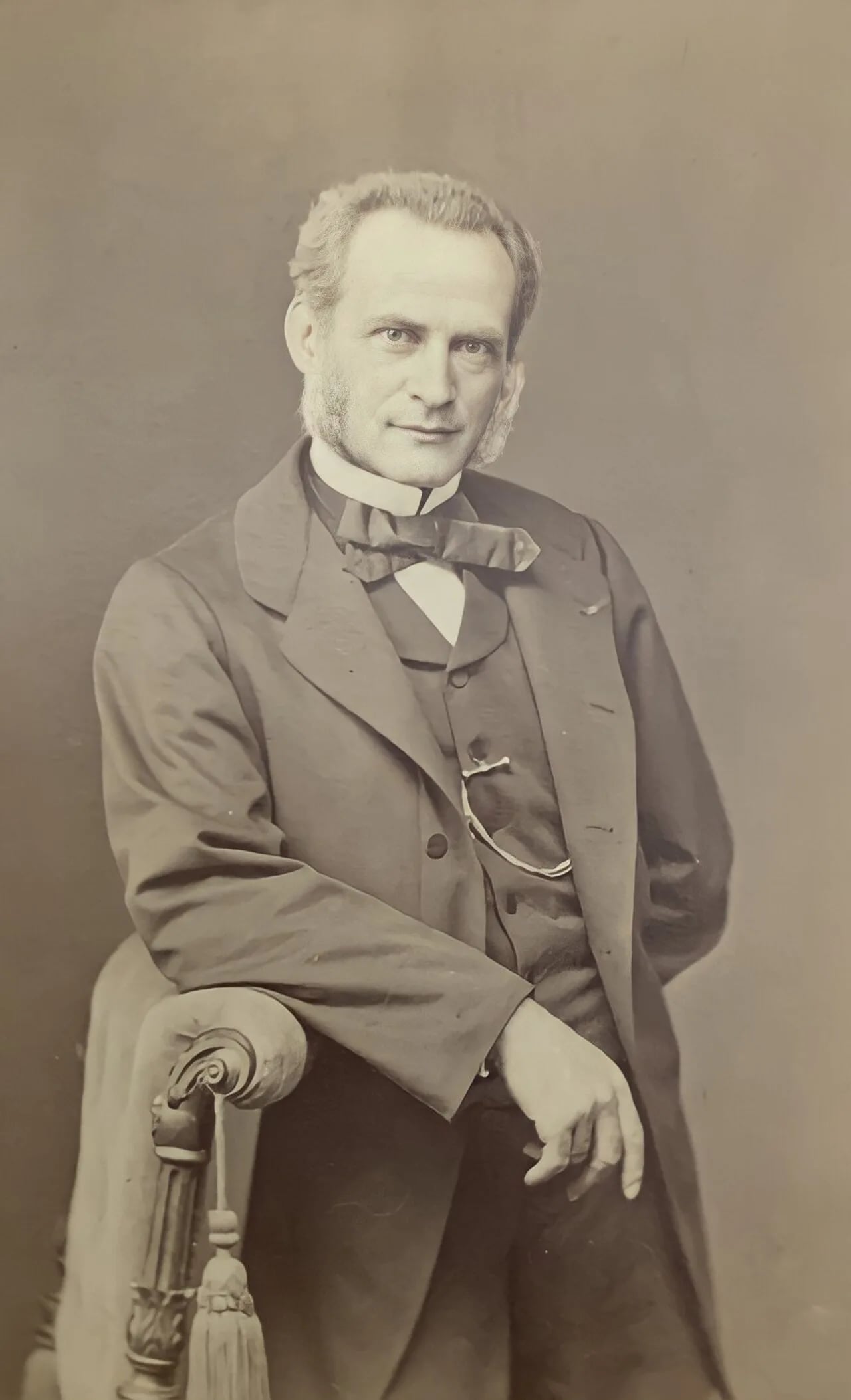 Porträt von Gabriel Emile Edouard Nicolet (1856–1921) – Gedenkseite