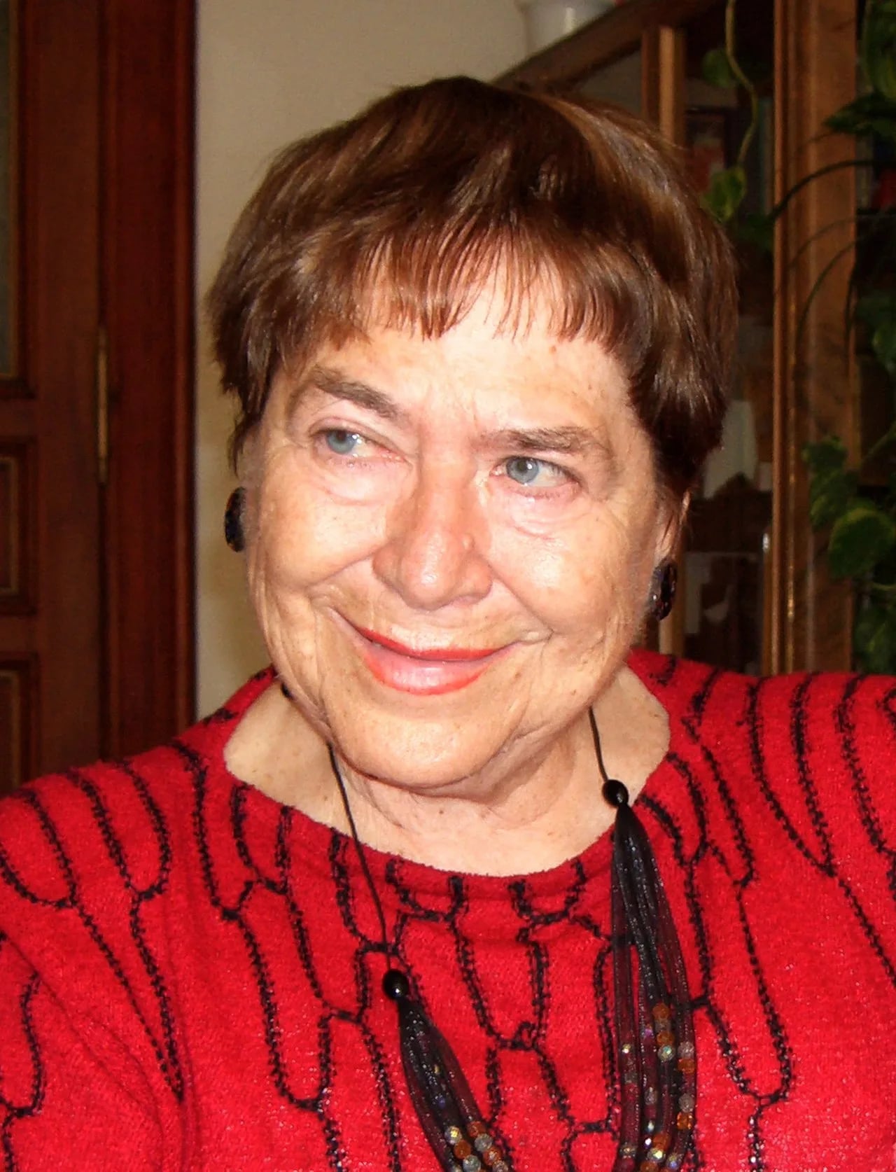 Portrait of Marlene Norst (1930–2010) – memorial page