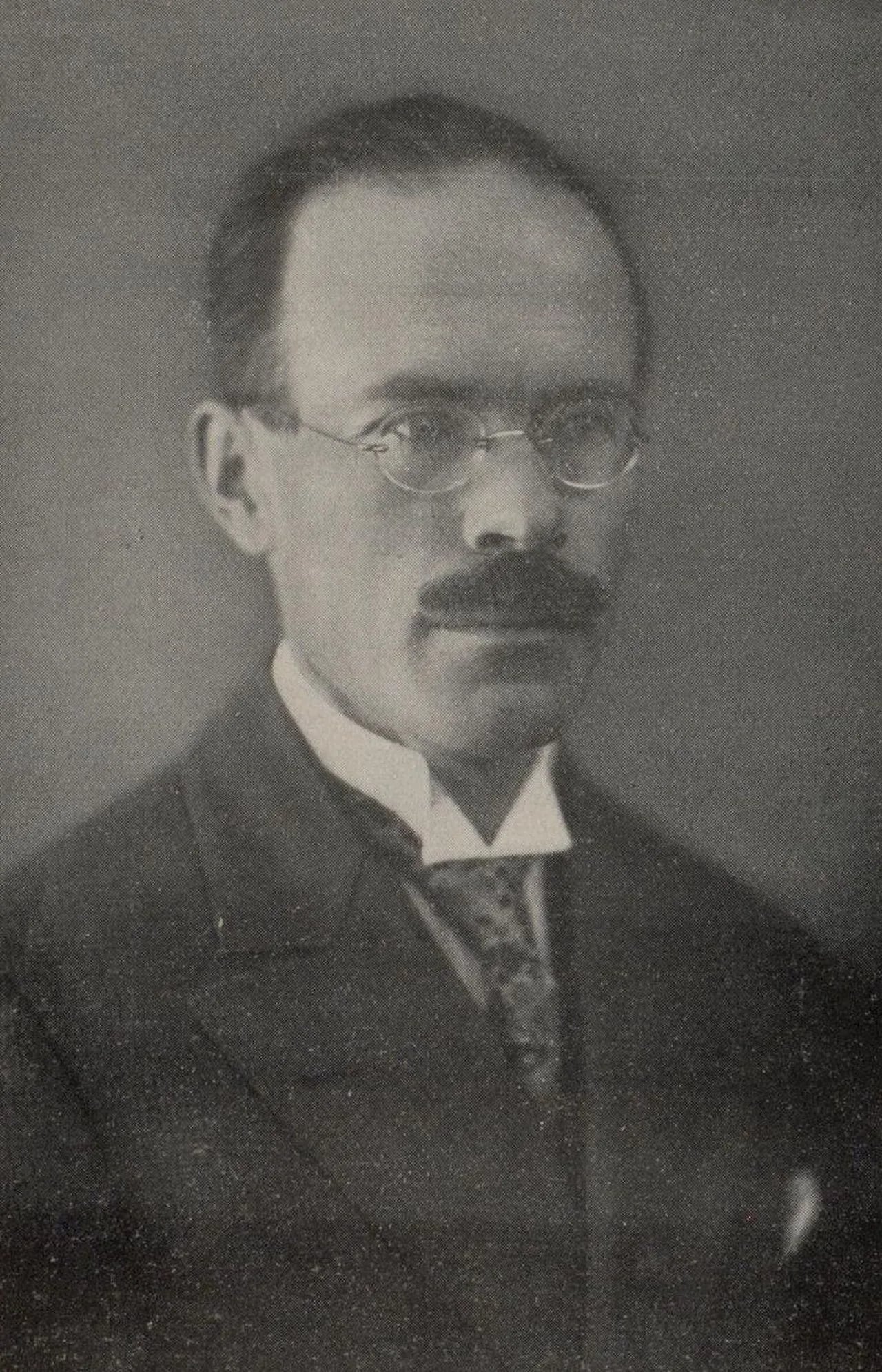 Portrait of Richard Grammel (1889–1964) – memorial page