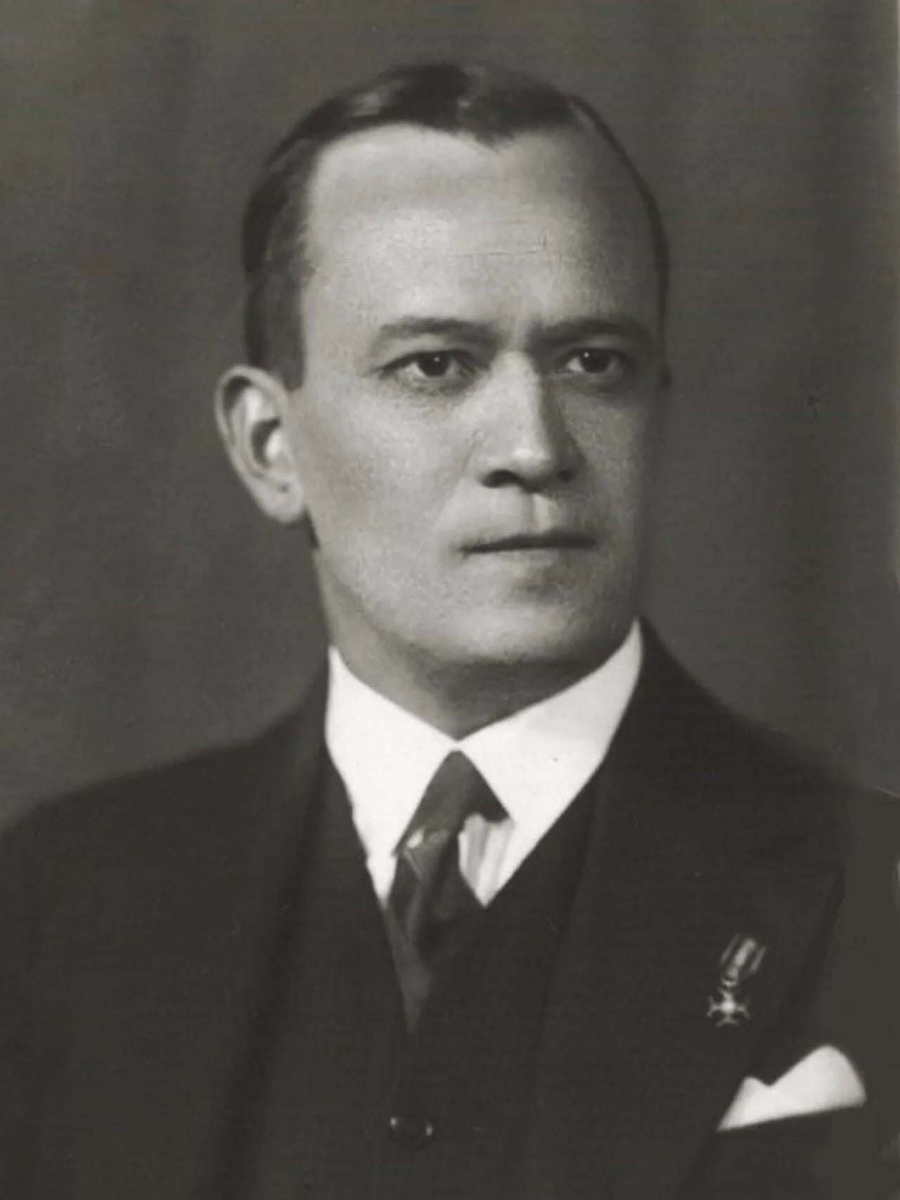Porträt von Juliusz Dreszer (1892–1937) – Gedenkseite