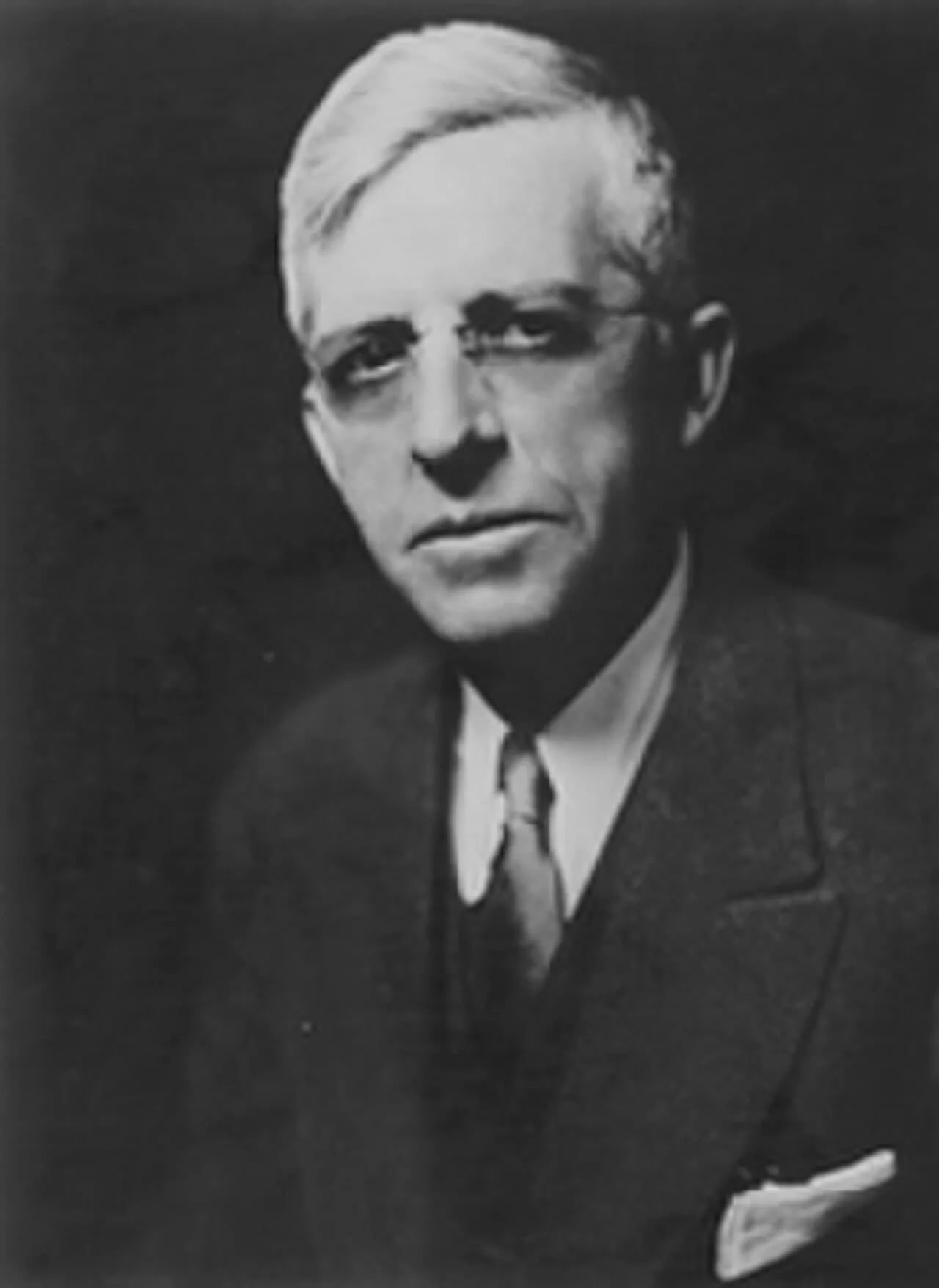 Portrait of Richard L. Murphy (1875–1936) – memorial page