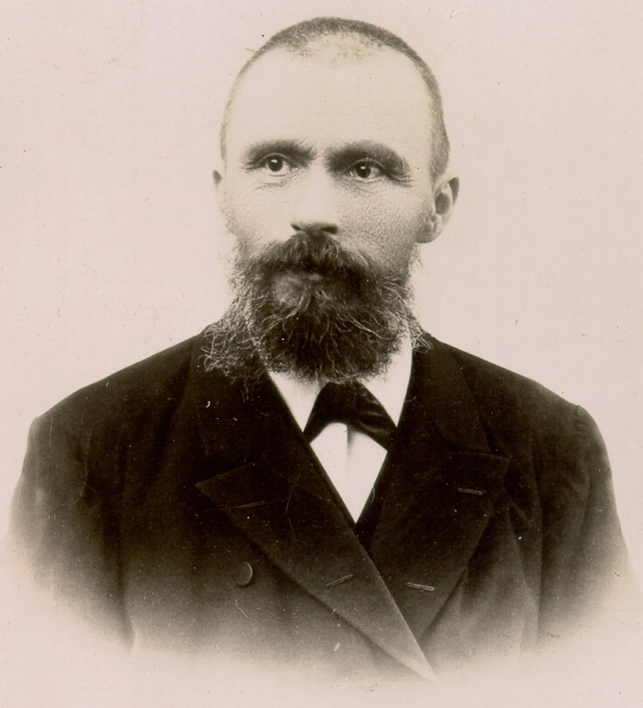 Portrait of Franc Jontez (1853–1928) – memorial page
