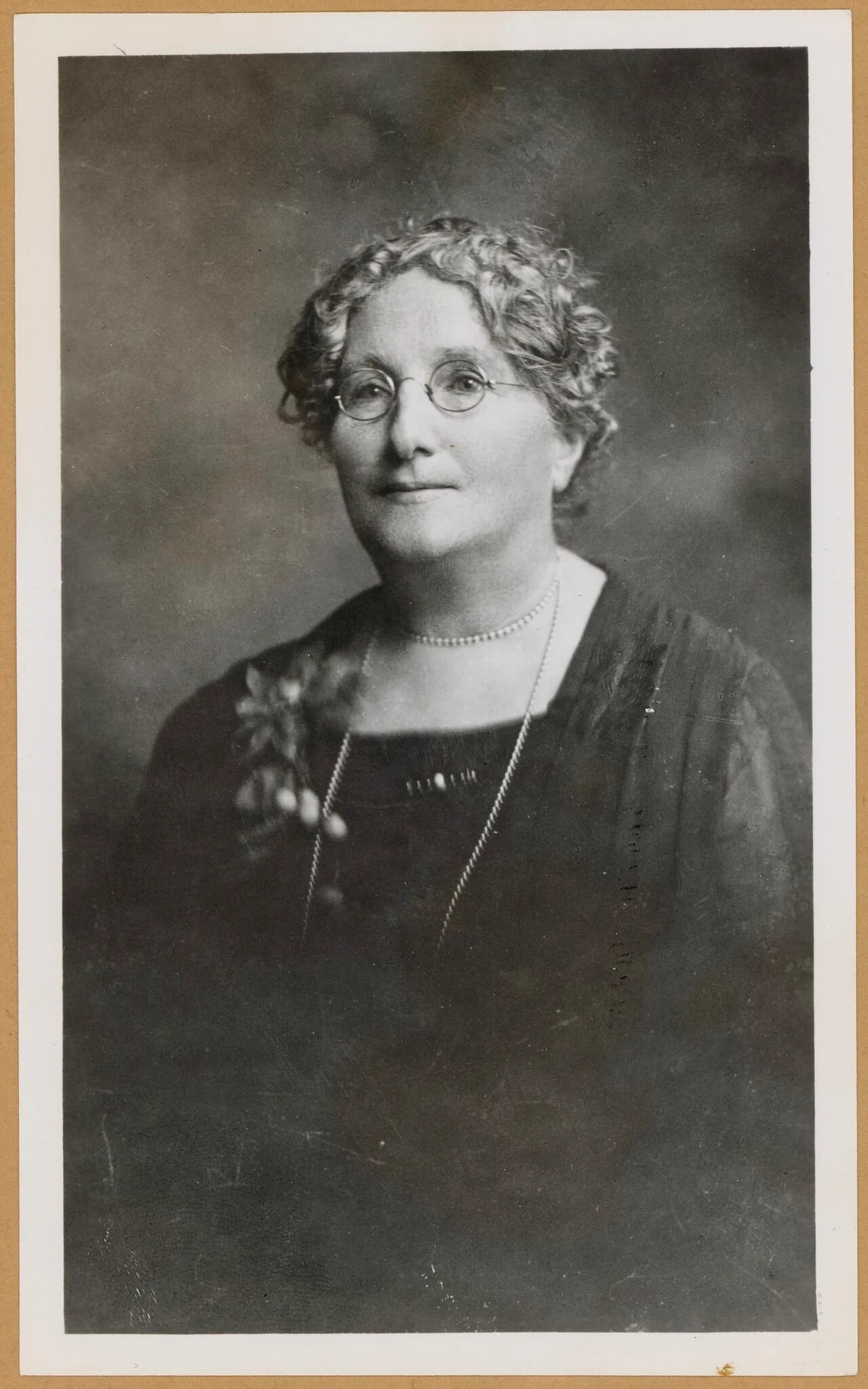 Porträt von Marion Knowles (1865–1949) – Gedenkseite