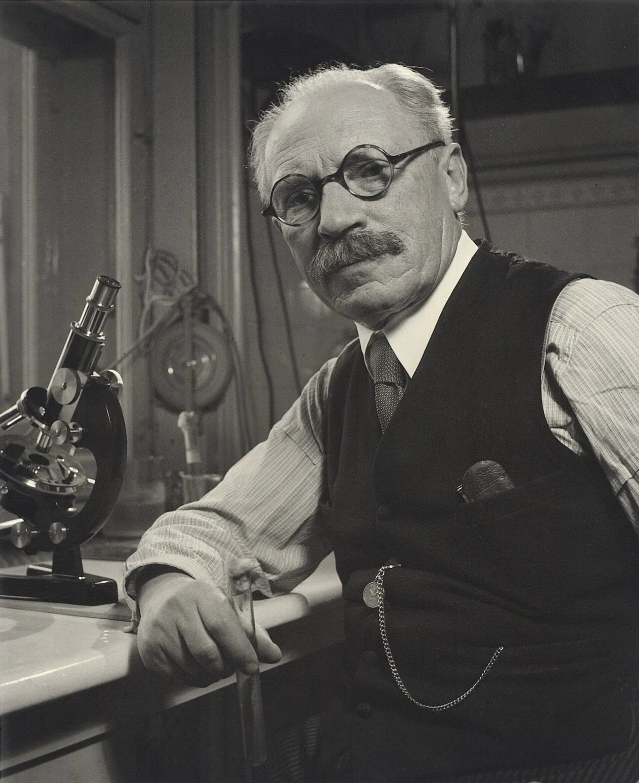 Porträt von Robert Burri (1867–1952) – Gedenkseite