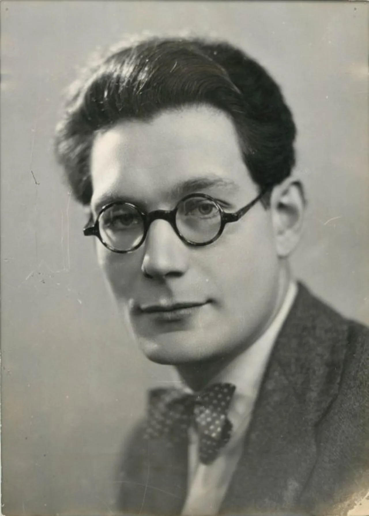 Portrait of Robert Denoël (1902–1945) – memorial page