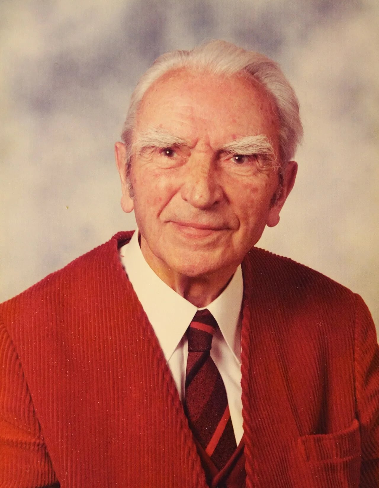 Portrait of Robert Frenzel (1888–1977) – memorial page