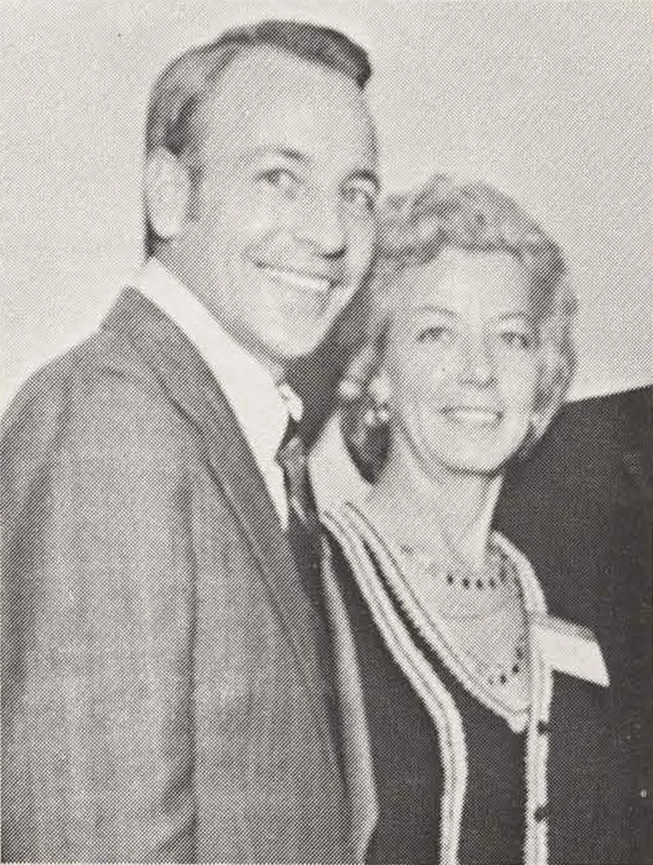 Portrait of Martha Farmer Brewer (1928–2006) – memorial page