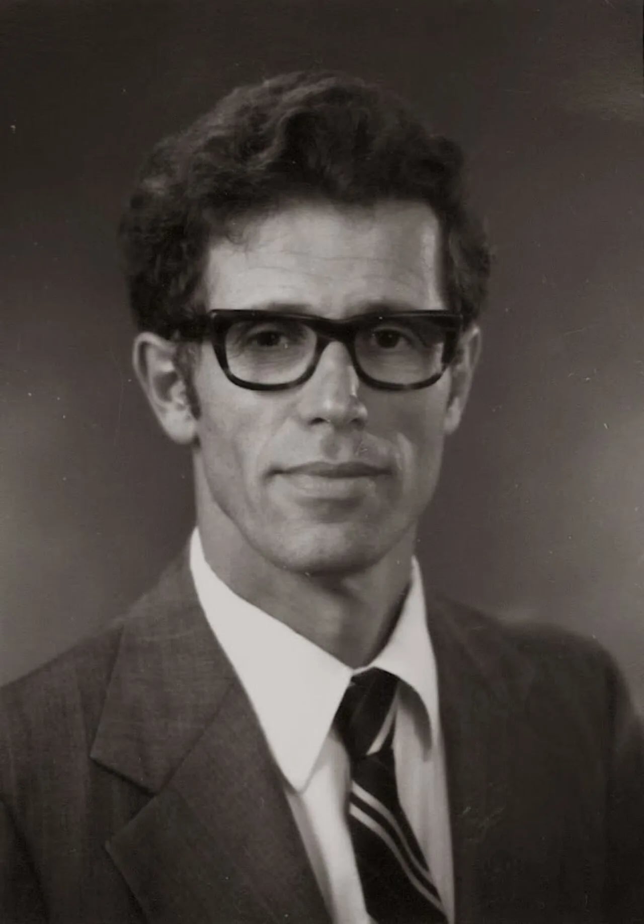 Porträt von Jonathan Uhry Newman (1927–1991) – Gedenkseite