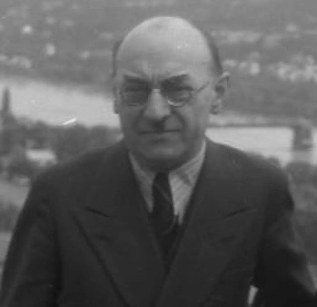 Portrait of Leo Wohleb (1888–1955) – memorial page