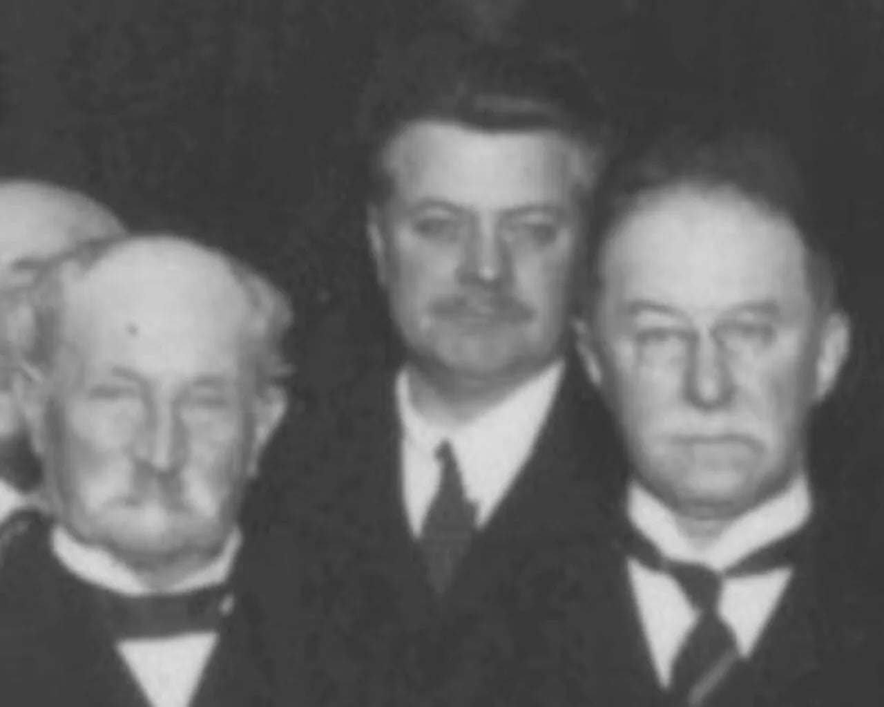 Portrait of Roland Weitzenböck (1885–1955) – memorial page